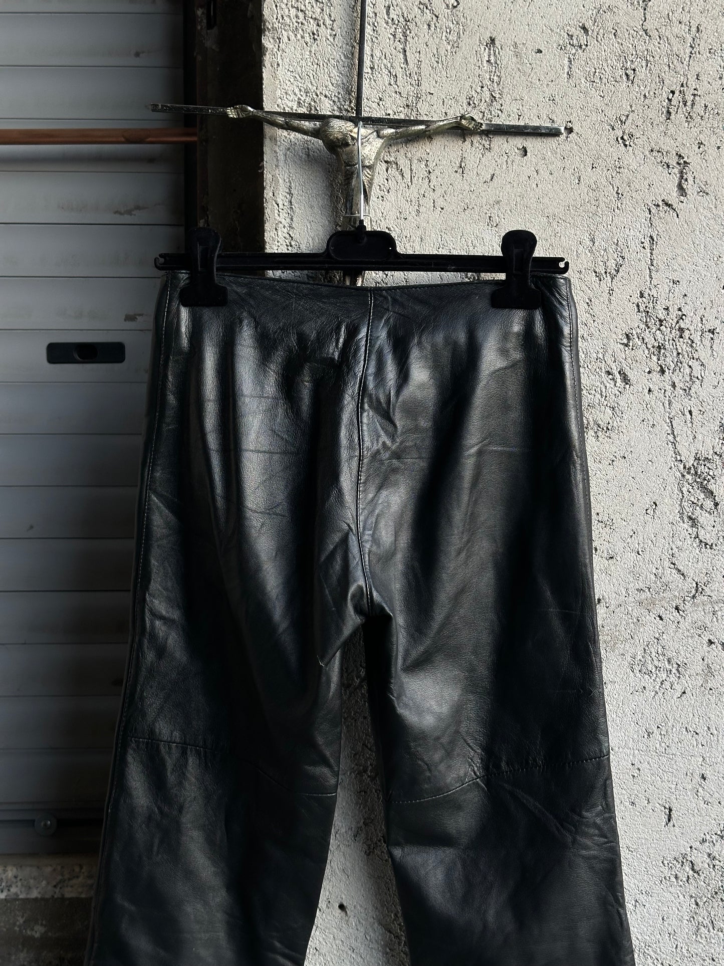 BLACK LEATHER FLARED PANTS