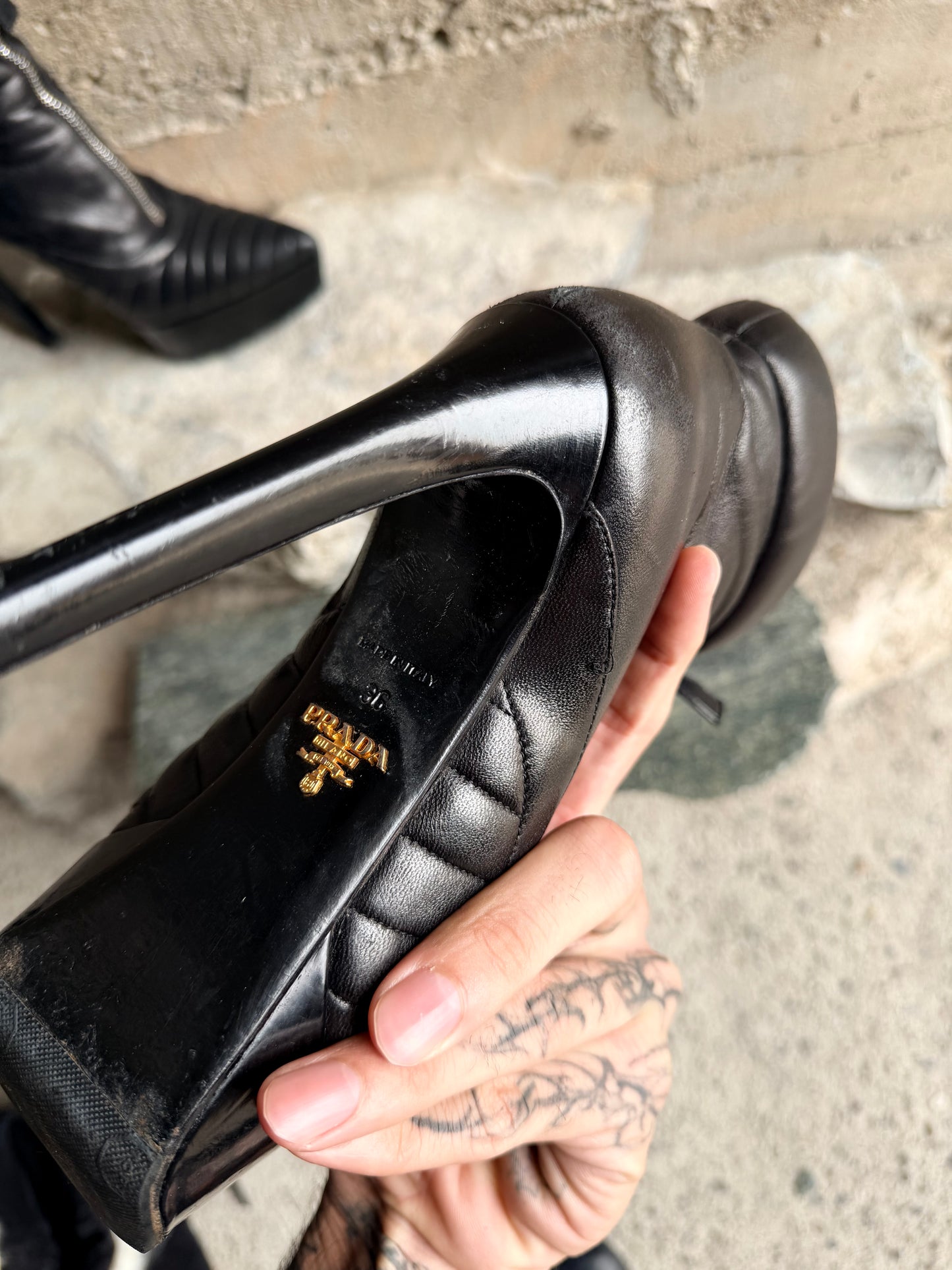 MOTOR PRADA HEELS