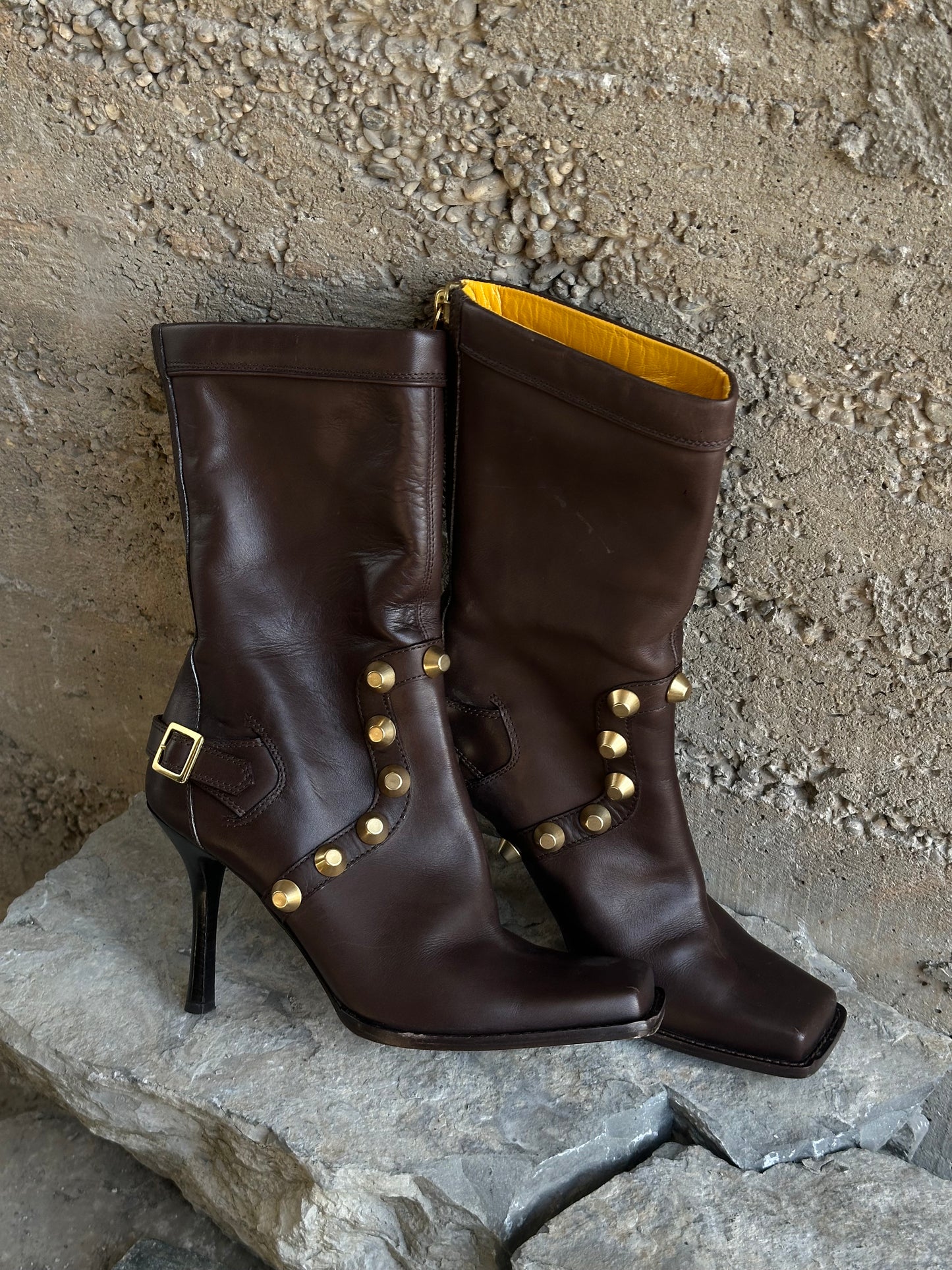 DSQUARED2 STUDDED BROWN LEATHER BOOTS