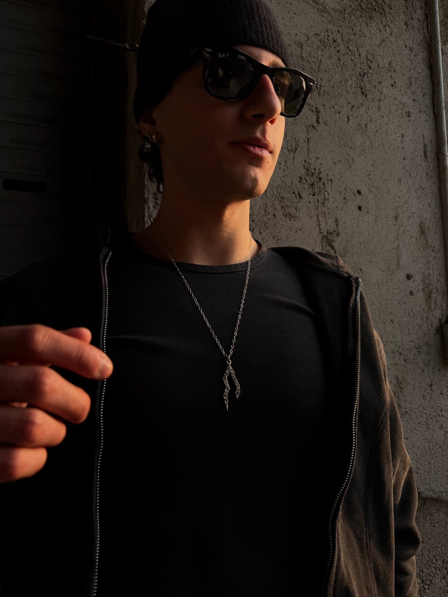HAILV BIG LIGHTNING BLACK STONES SILVER NECKLACE