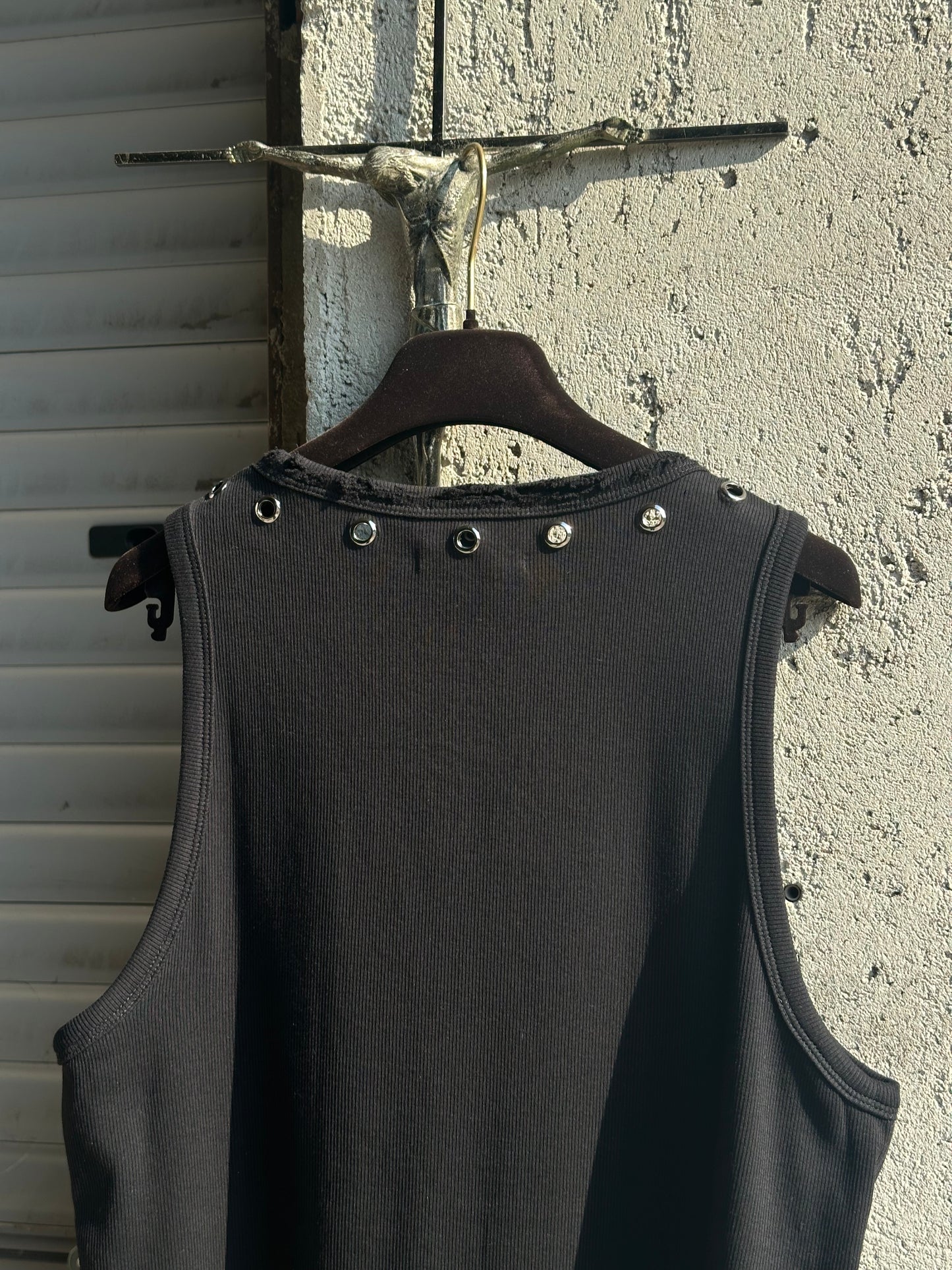 REWORKED EYELETS TANK TOP