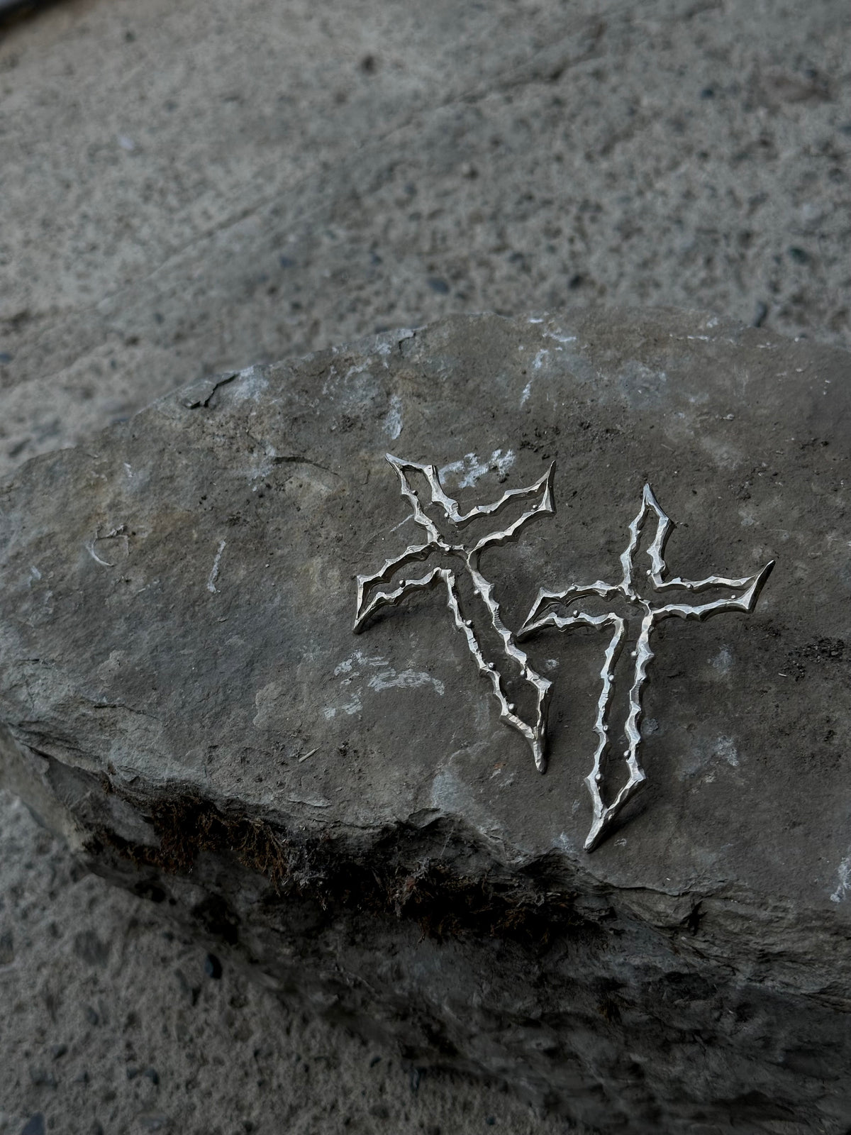 HUGE CROSS EARRINGS BY V