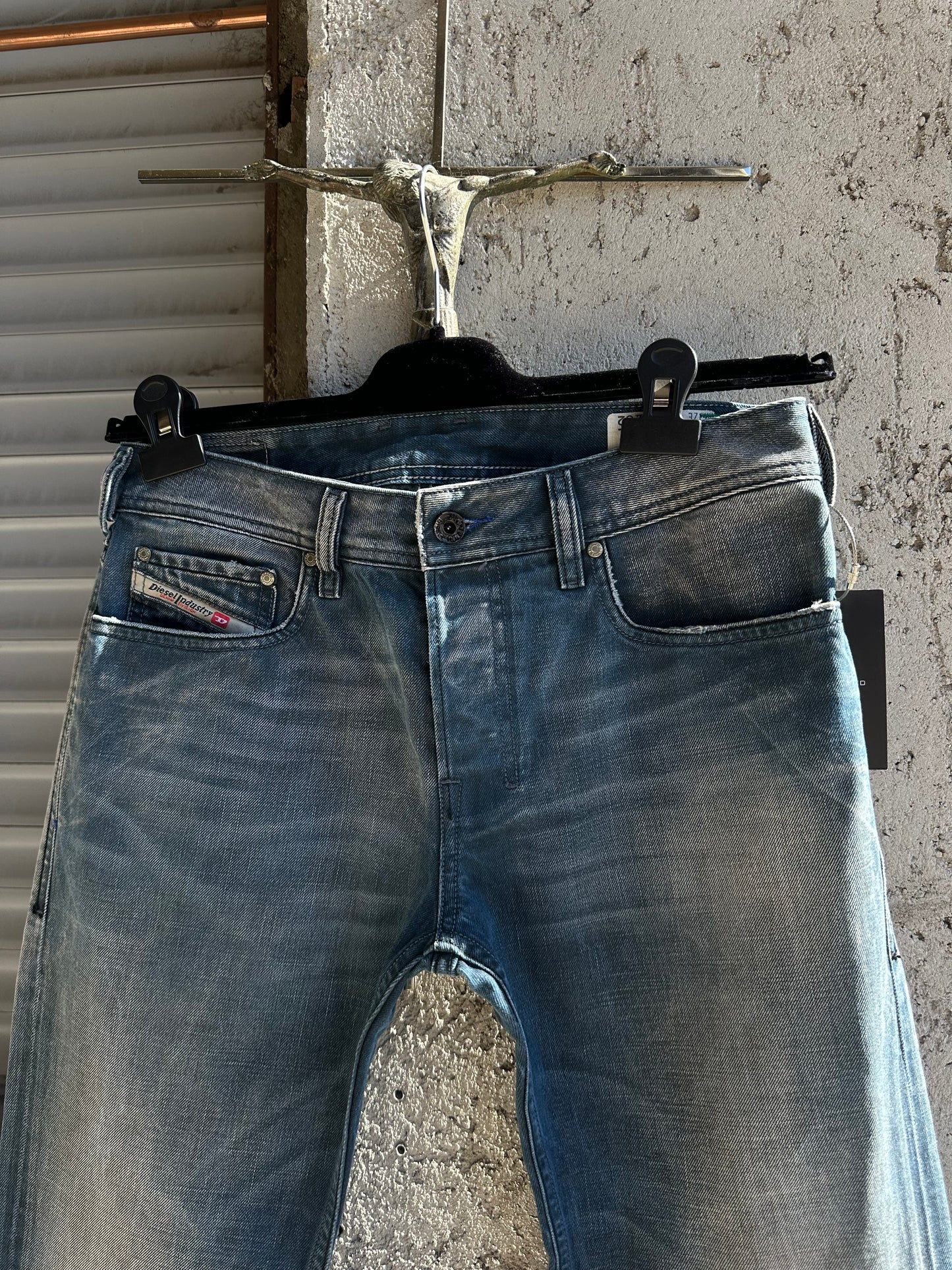 DIESEL FLARED JEANS