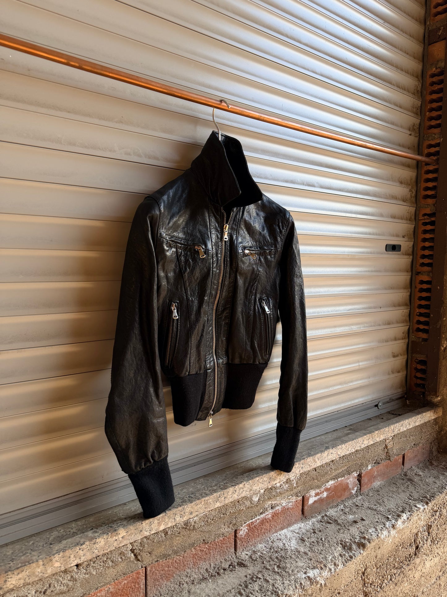 CROPPED BOMBER LEATHER