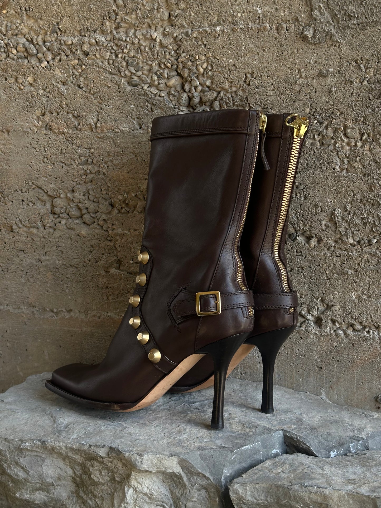 DSQUARED2 STUDDED BROWN LEATHER BOOTS