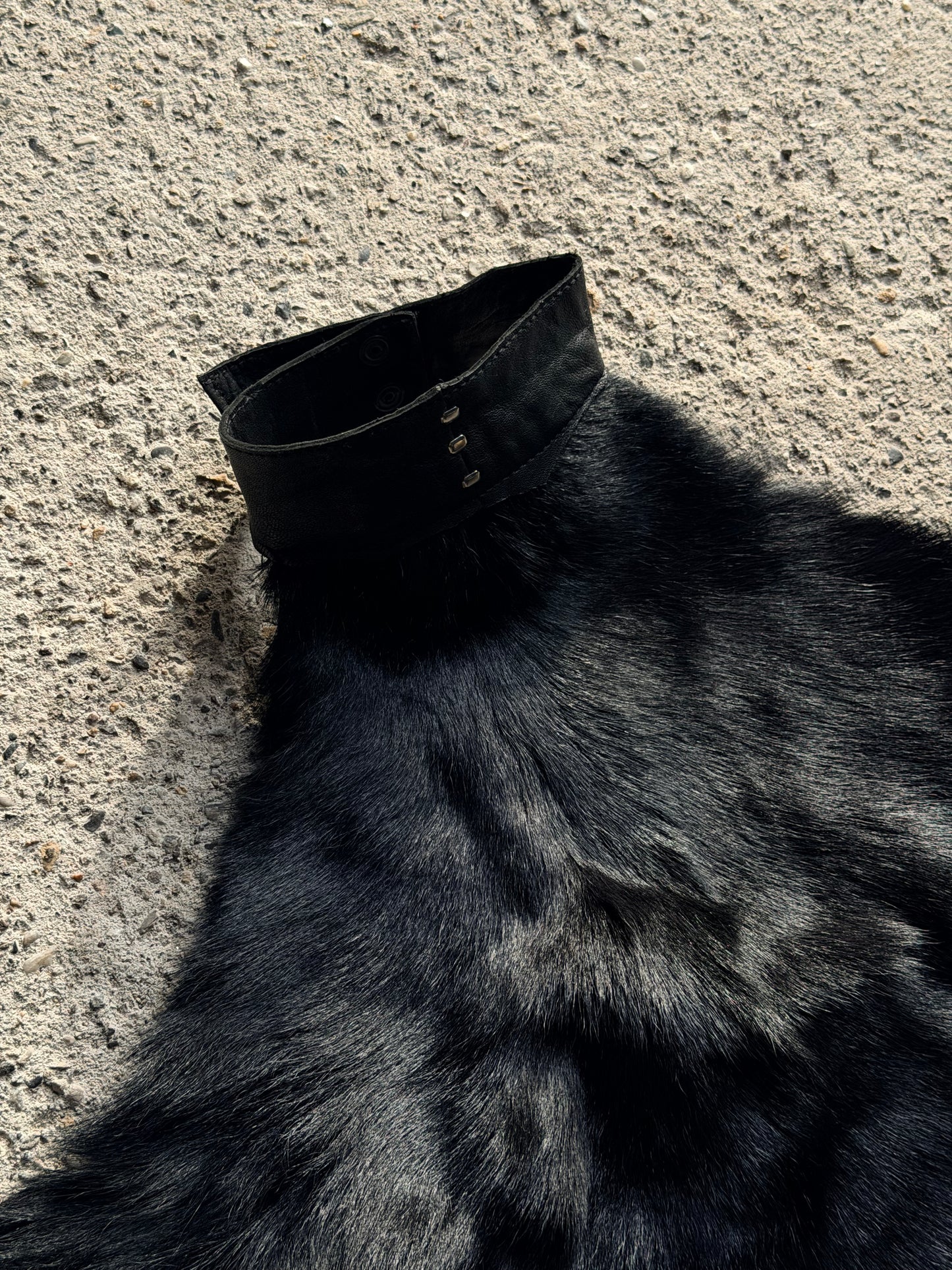 STYRAX HANDMADE GOAT SHERLING TOP