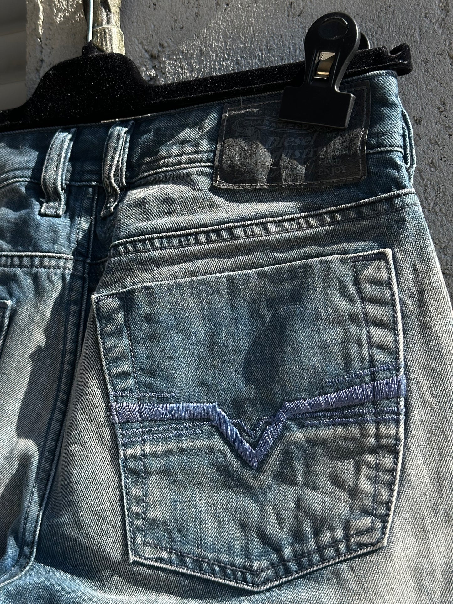 DIESEL FLARED JEANS