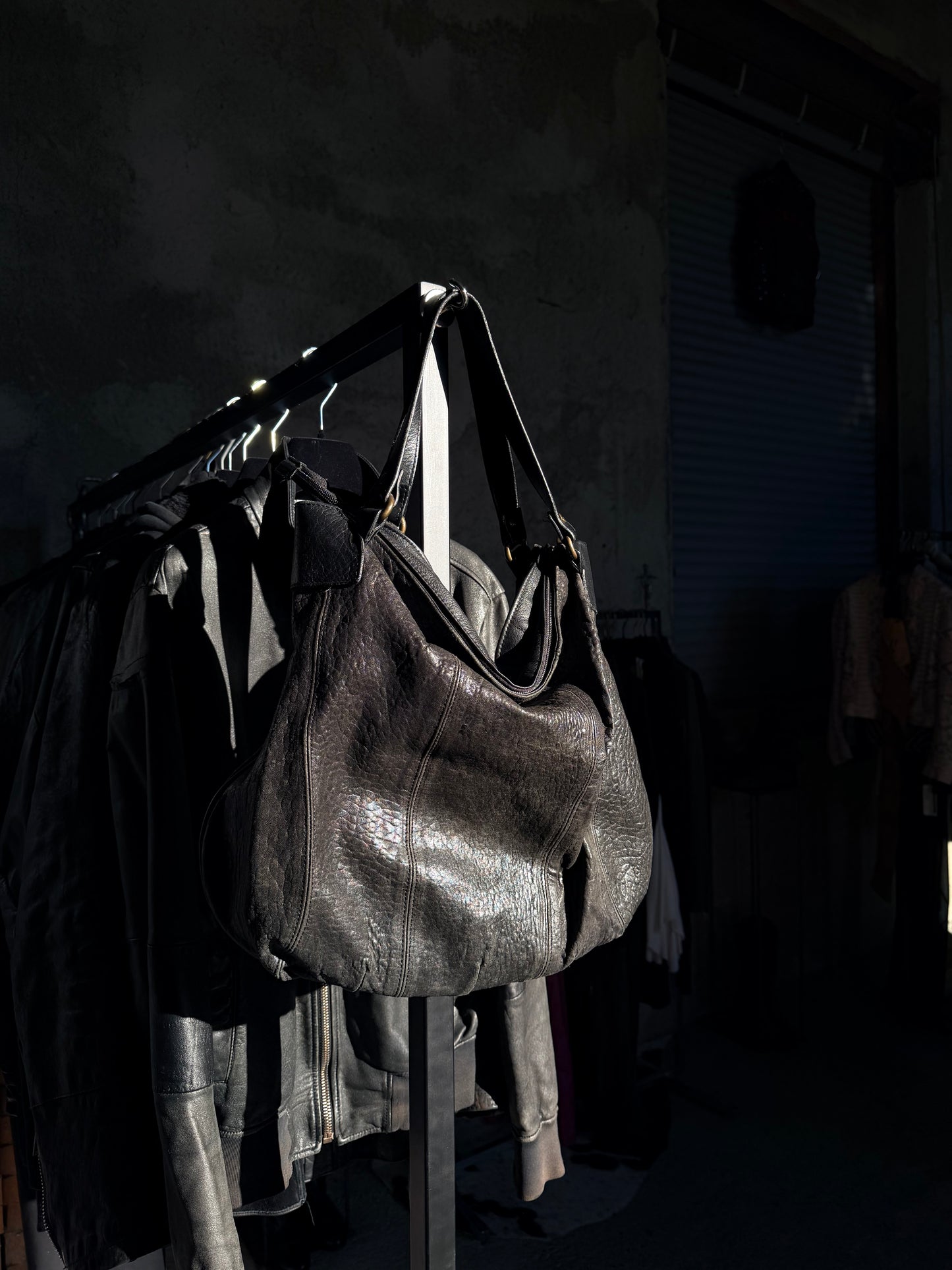 SLOUCHY LEATHER BAG