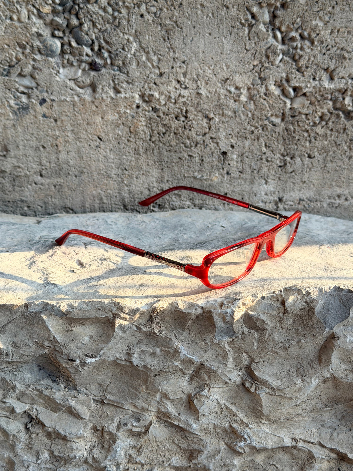 BLUMARINE SWAROWSKI GRANNY RED GLASSES