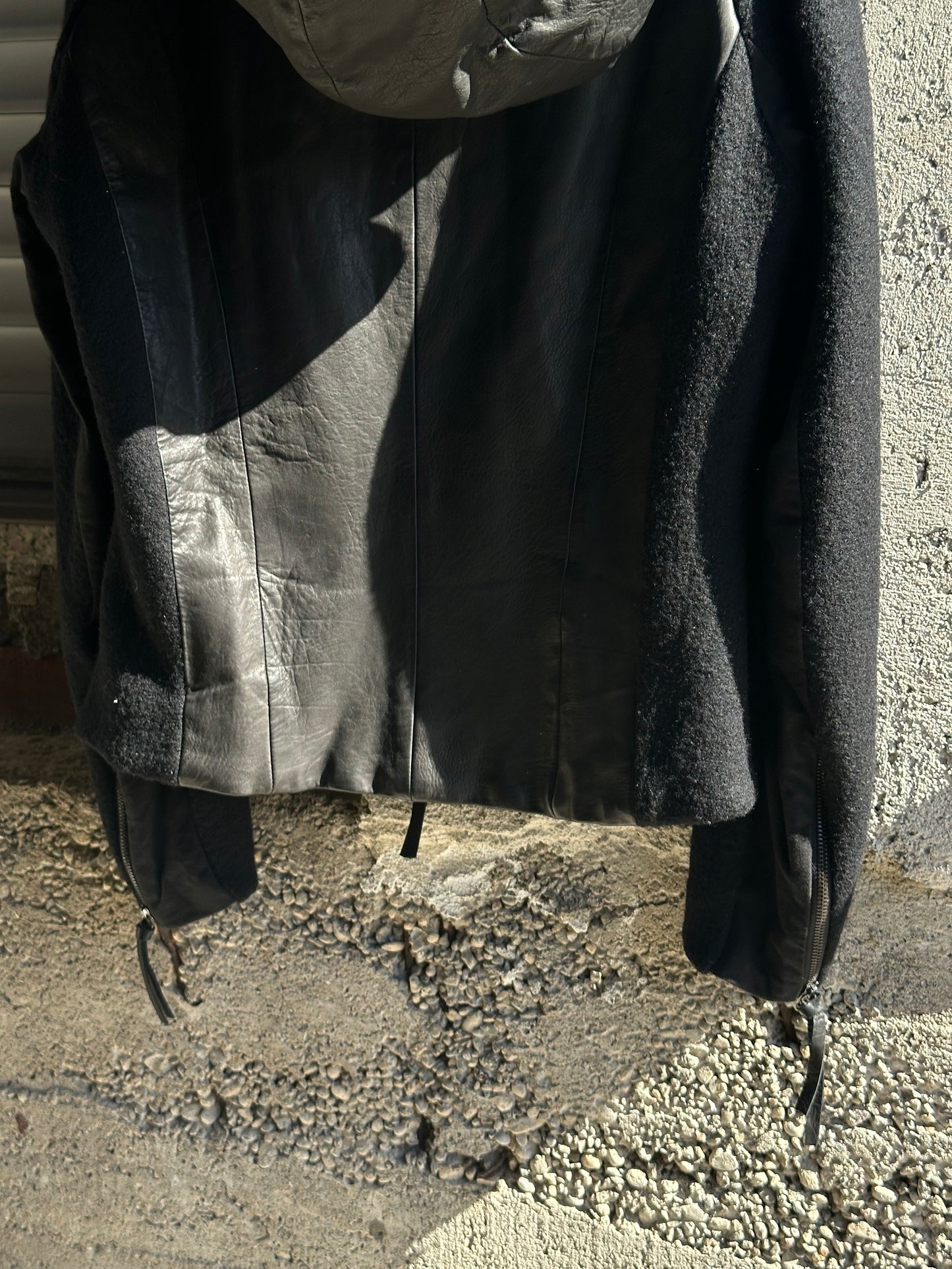 GIORGIO ARMANI LEATHER AND WOOL HOODED JACKET