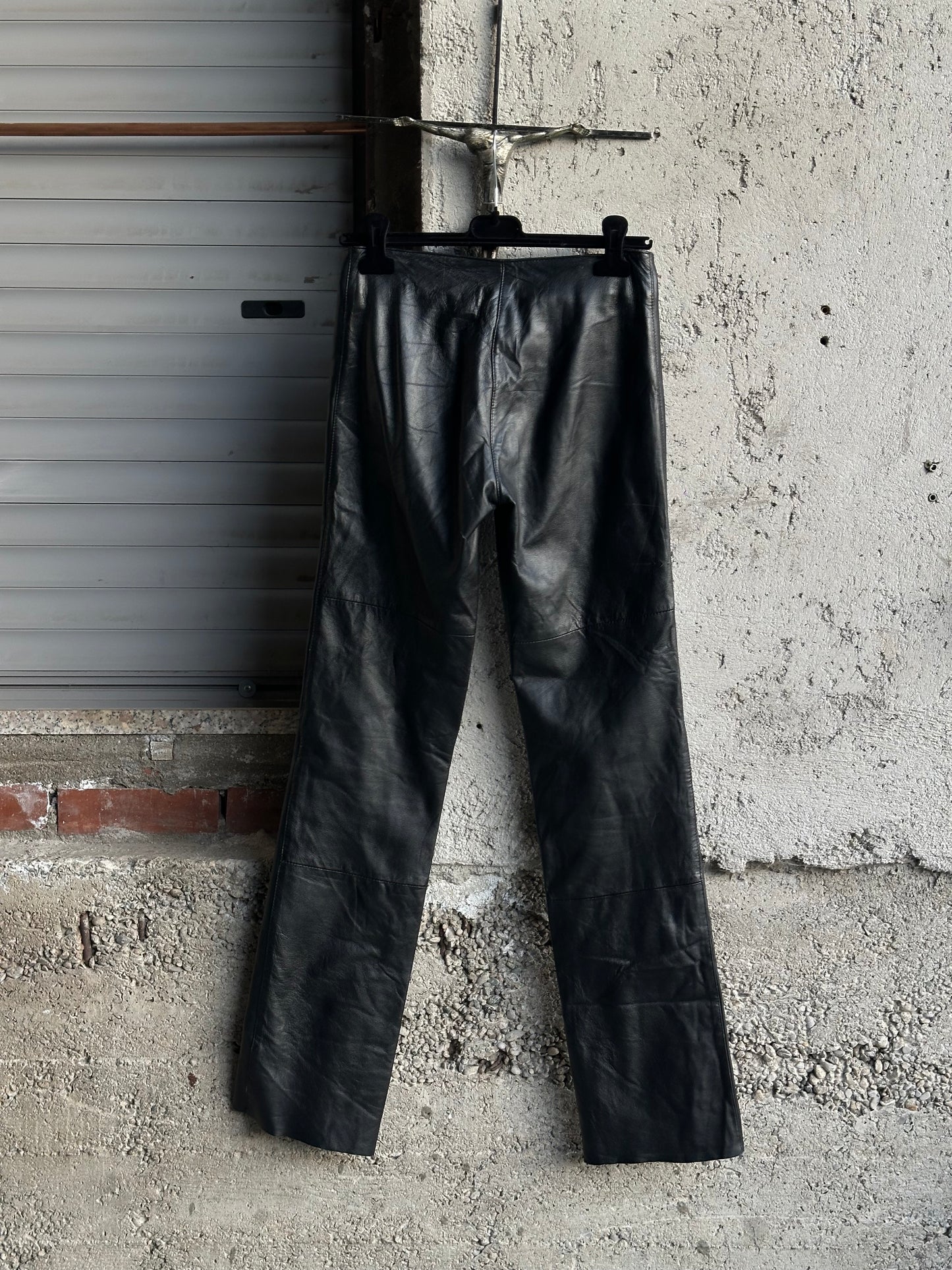 BLACK LEATHER FLARED PANTS