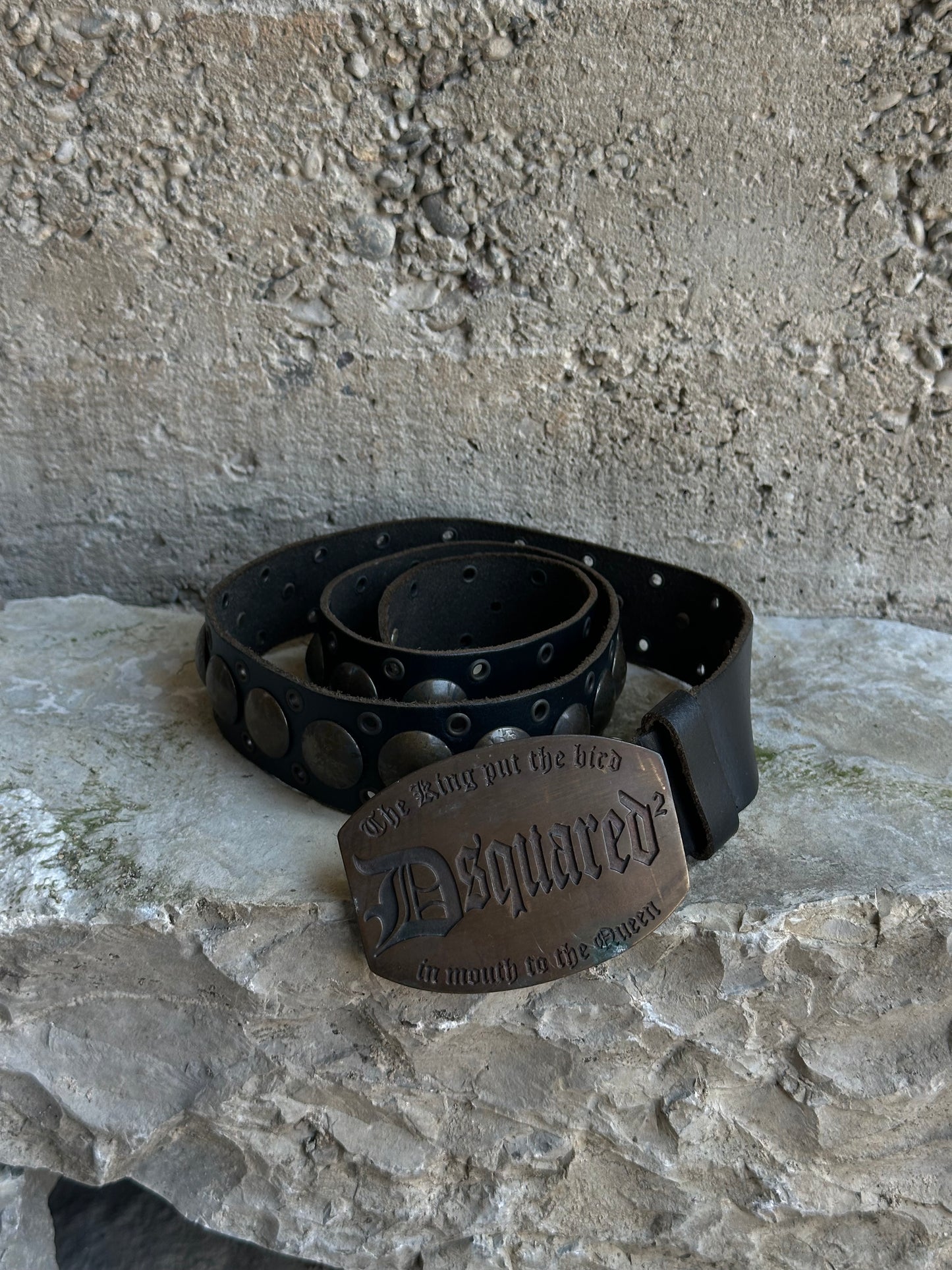 DSQUARED2 “The king put the bird in the mouth to the queen” BROWN LEATHER STUDDED BELT