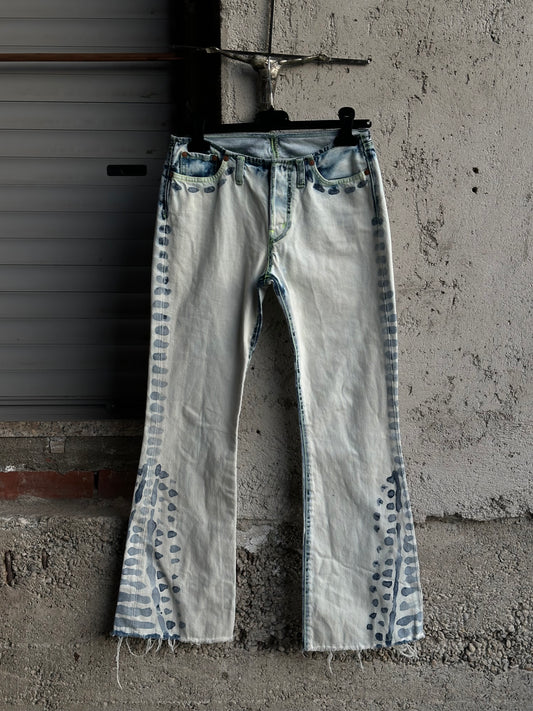 LIGHT DENIM FLARED LEOPARD PANTS