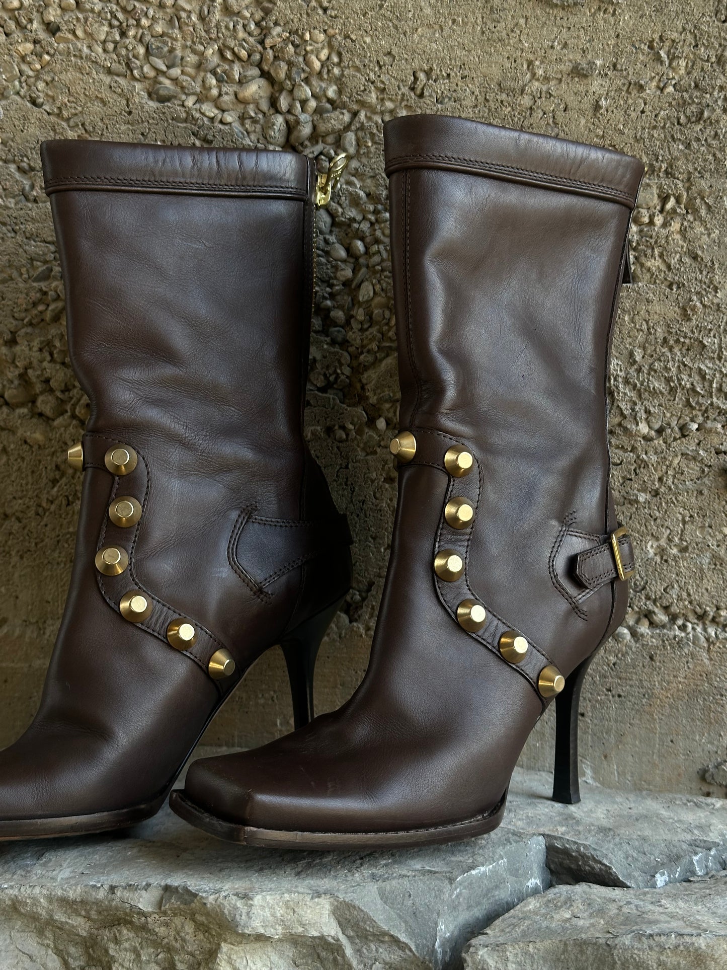 DSQUARED2 STUDDED BROWN LEATHER BOOTS
