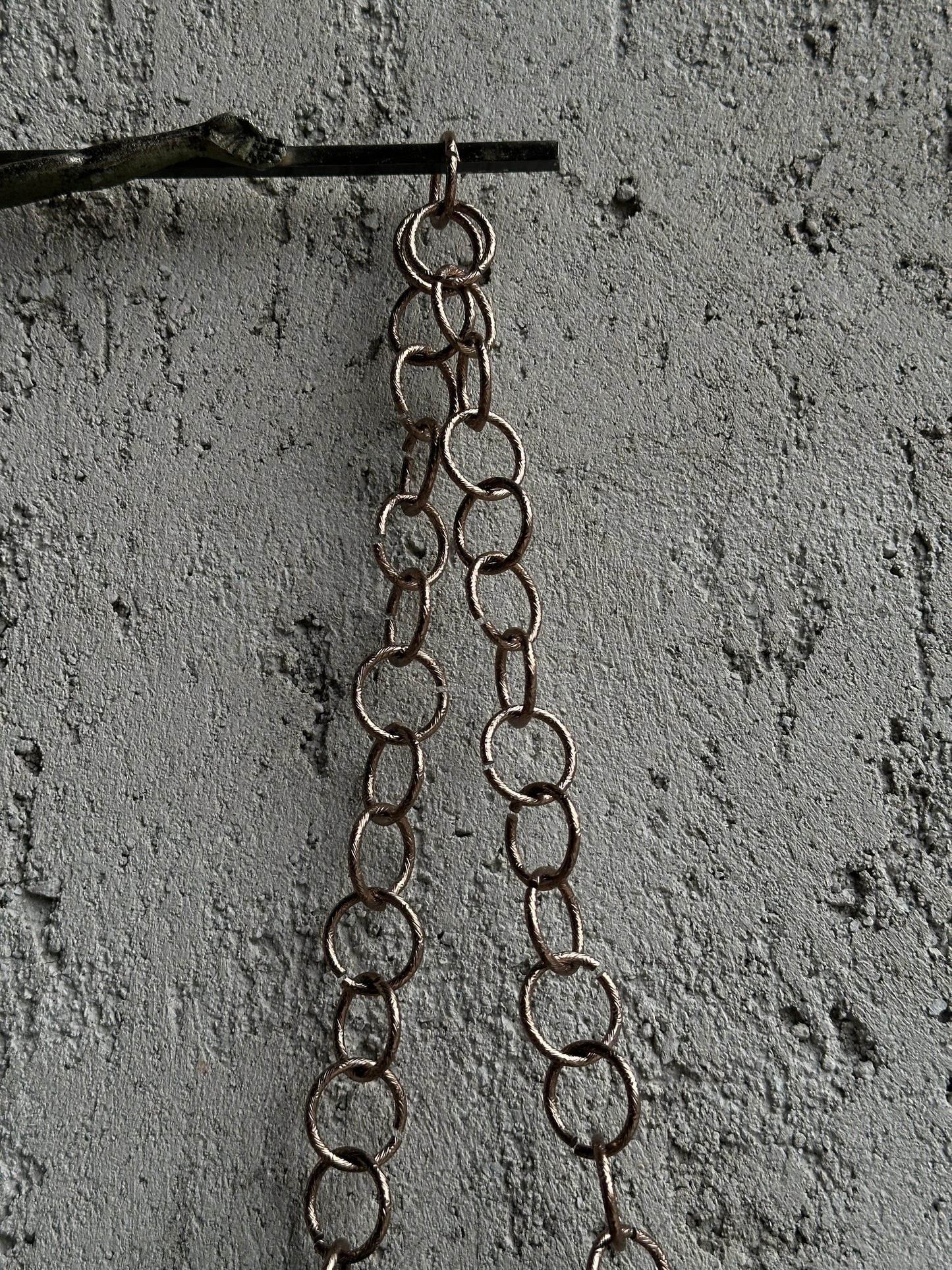 CIRCLE BONES NECKLACE