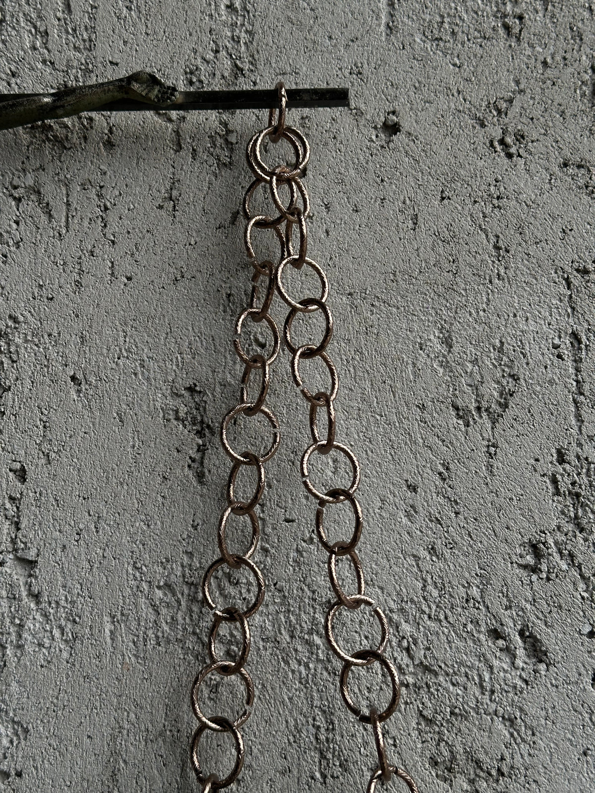 CIRCLE BONES NECKLACE