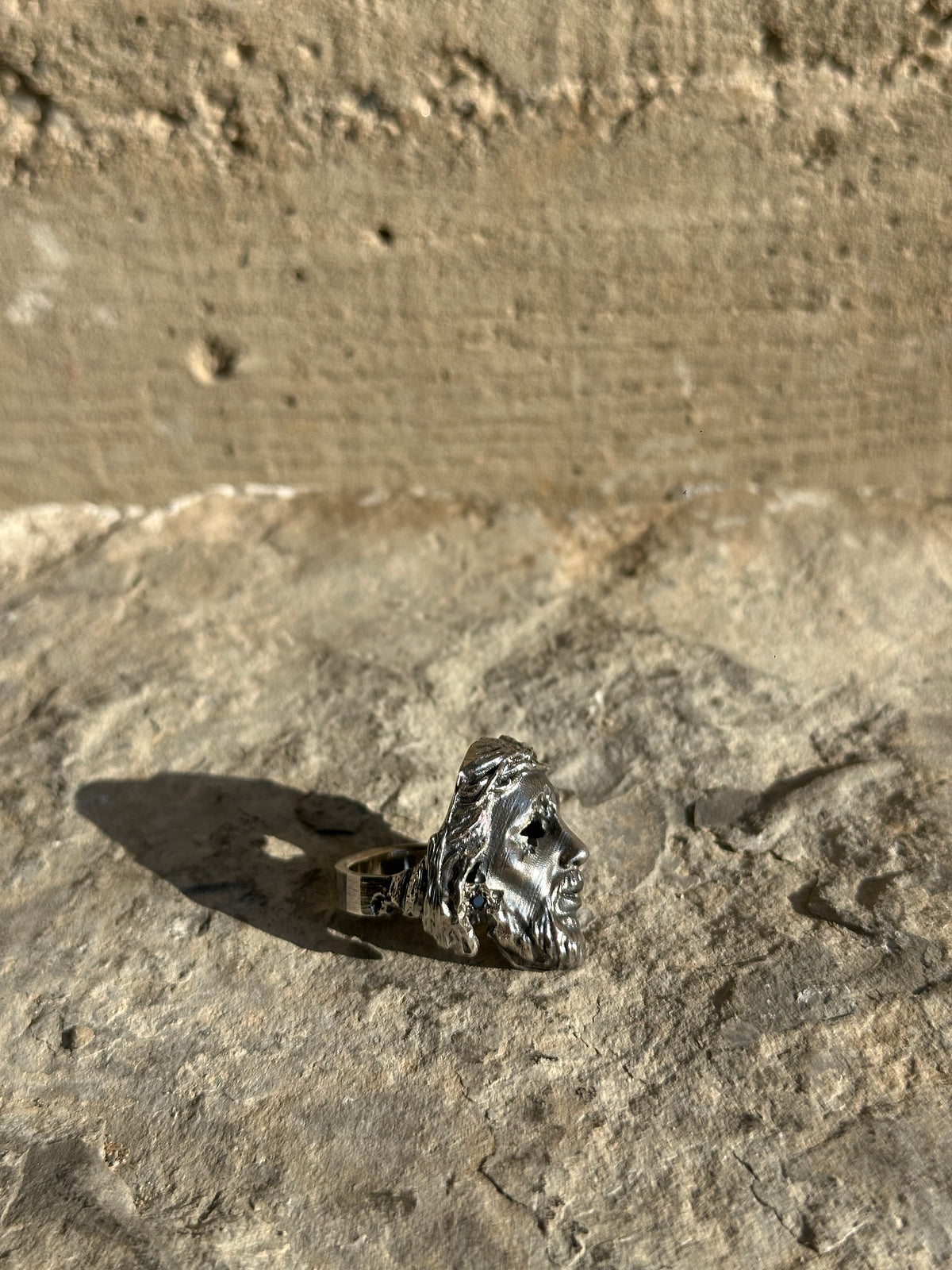 RELIC OF CHRIST WITH BLACK STONES SILVER RING BY V