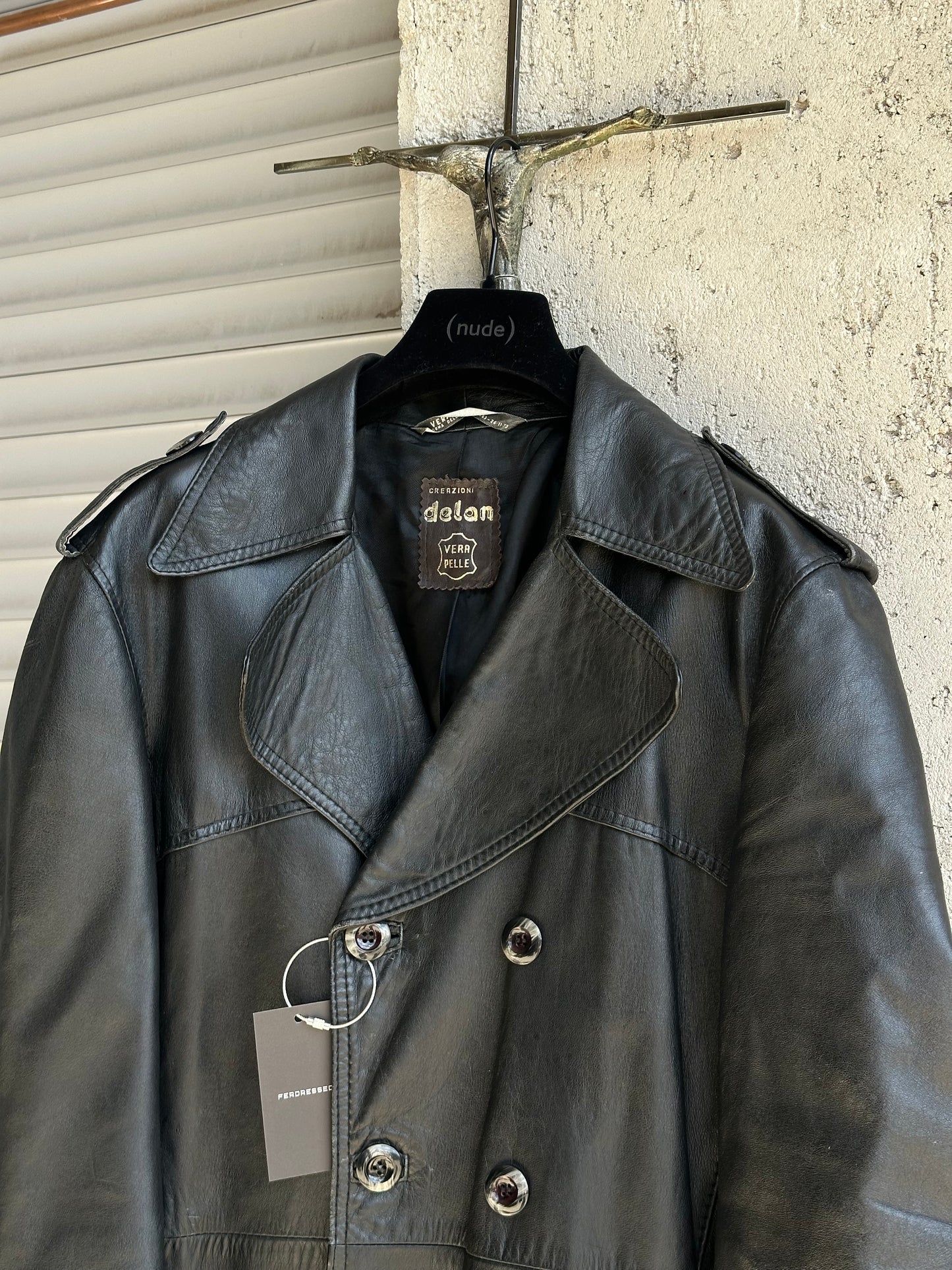 BLACK LEATHER TRENCH COAT
