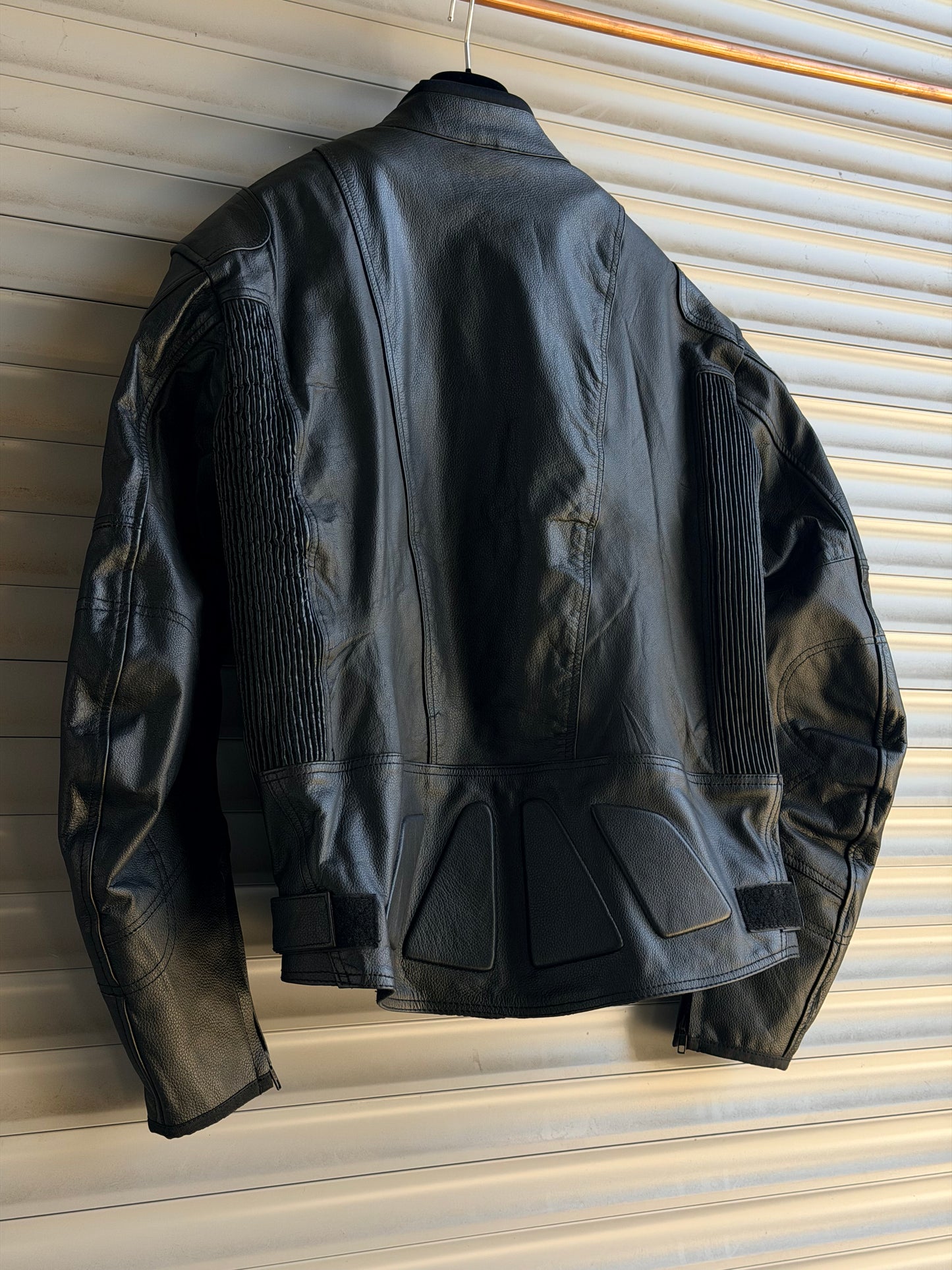 BLACK LEATHER MOTOR JACKET