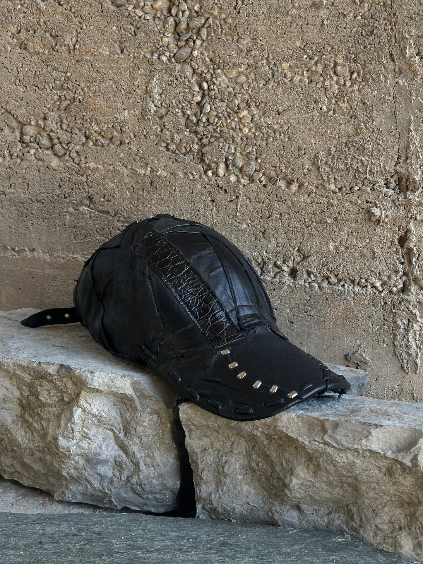 ALEKSANDER CECCO HANDMADE LEATHER HAT