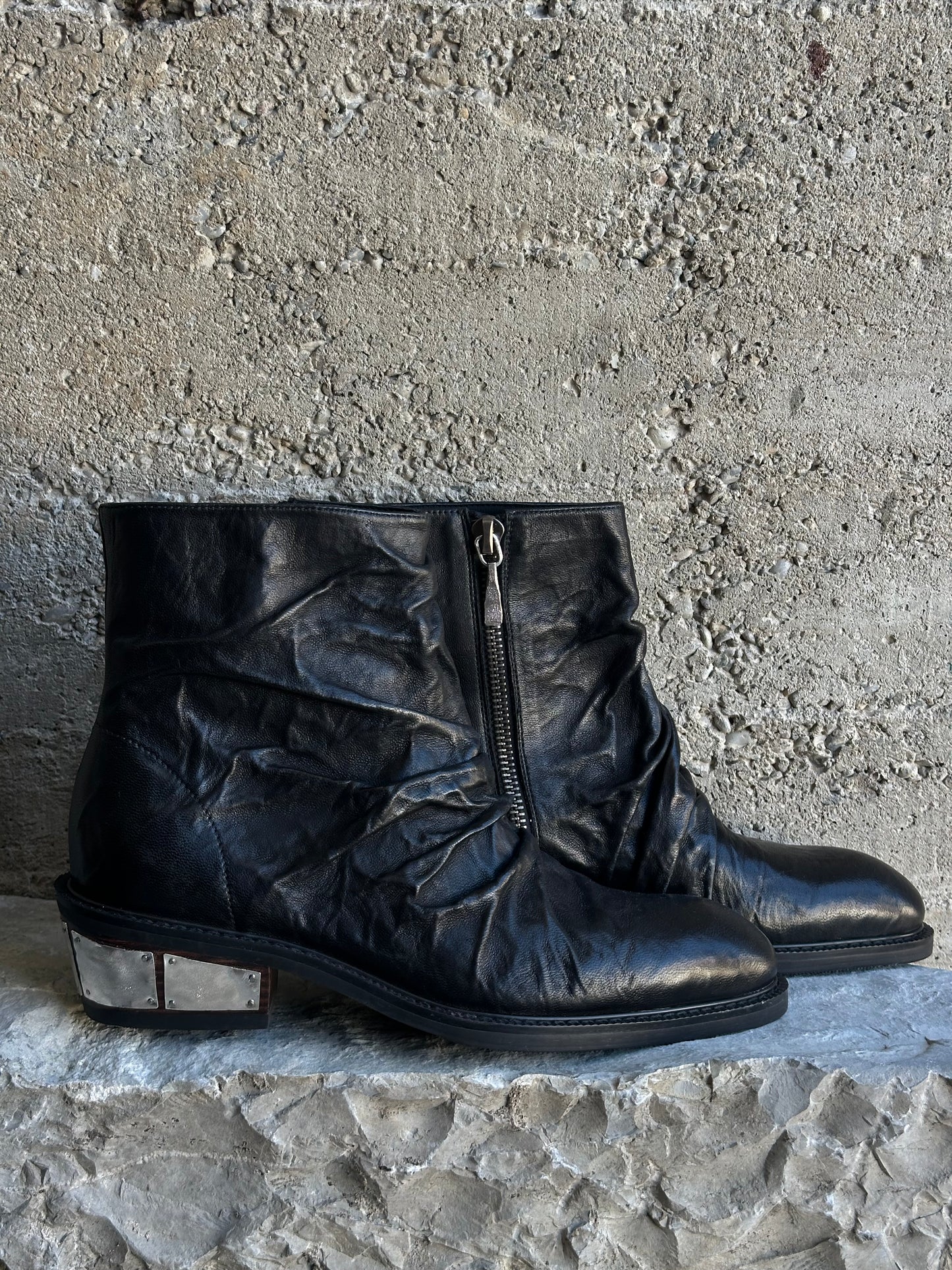CREASED LEATHER BOOTS WITH 925 SILVER DETAILS