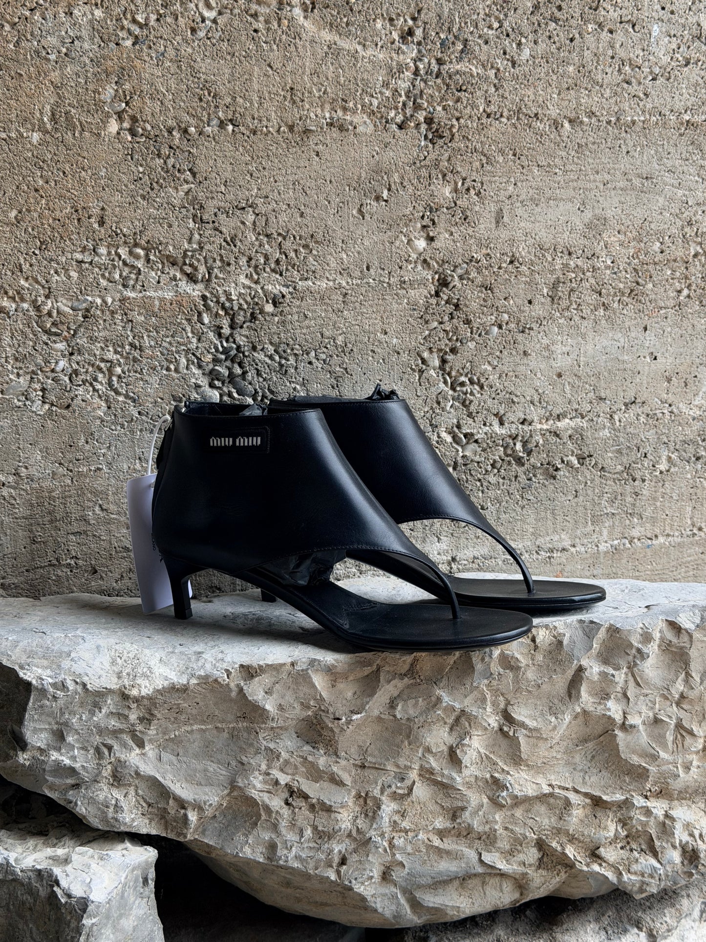 MIU MIU THONG ANKLE BOOTS