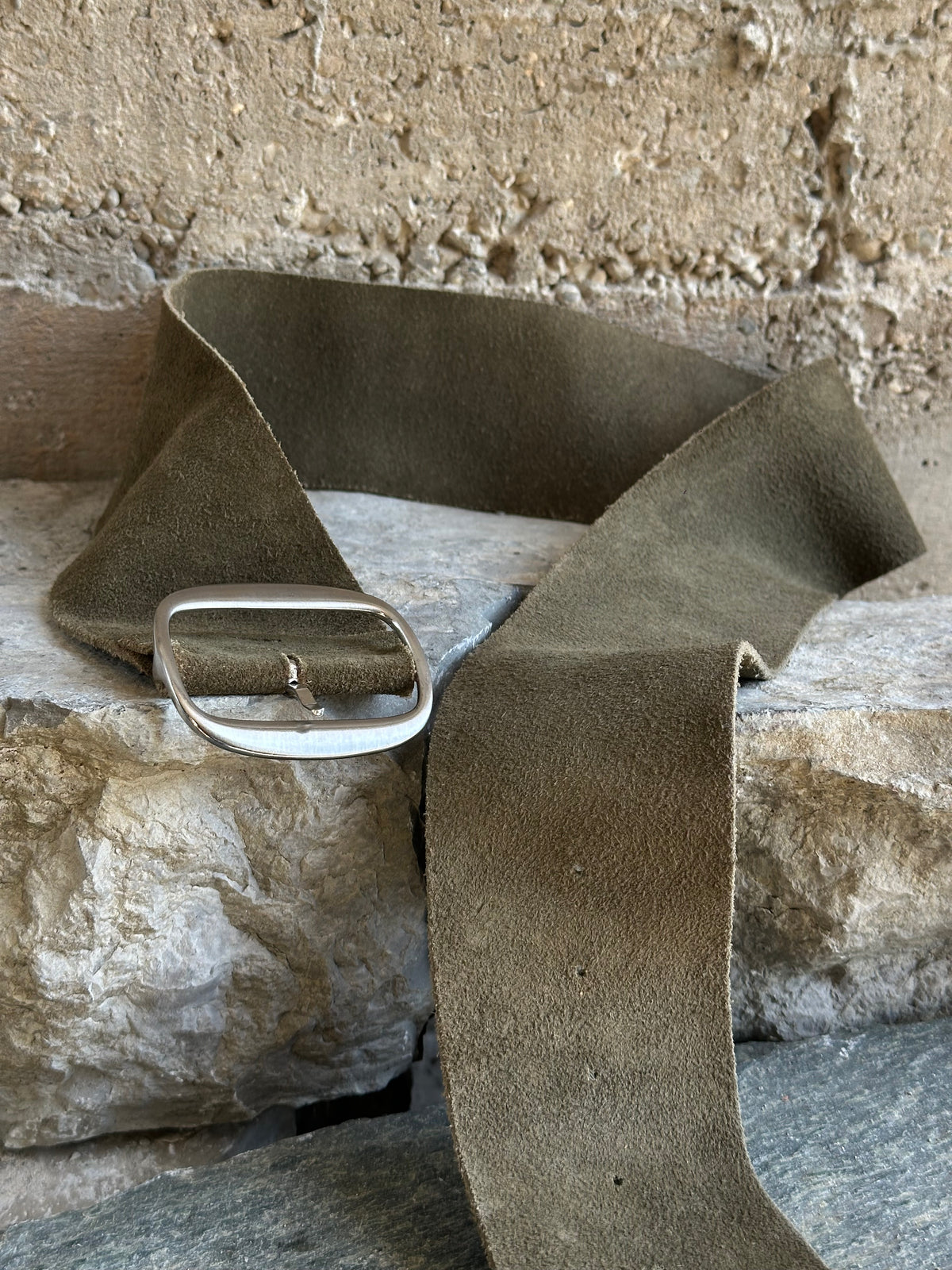 GREEN SUEDE BELT