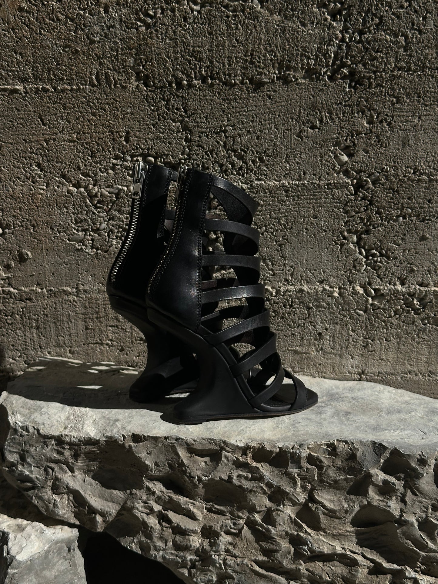 RICK OWENS NAUTILUS CANTILEVERED GLADIATOR WEDGE LEATHER SANDALS