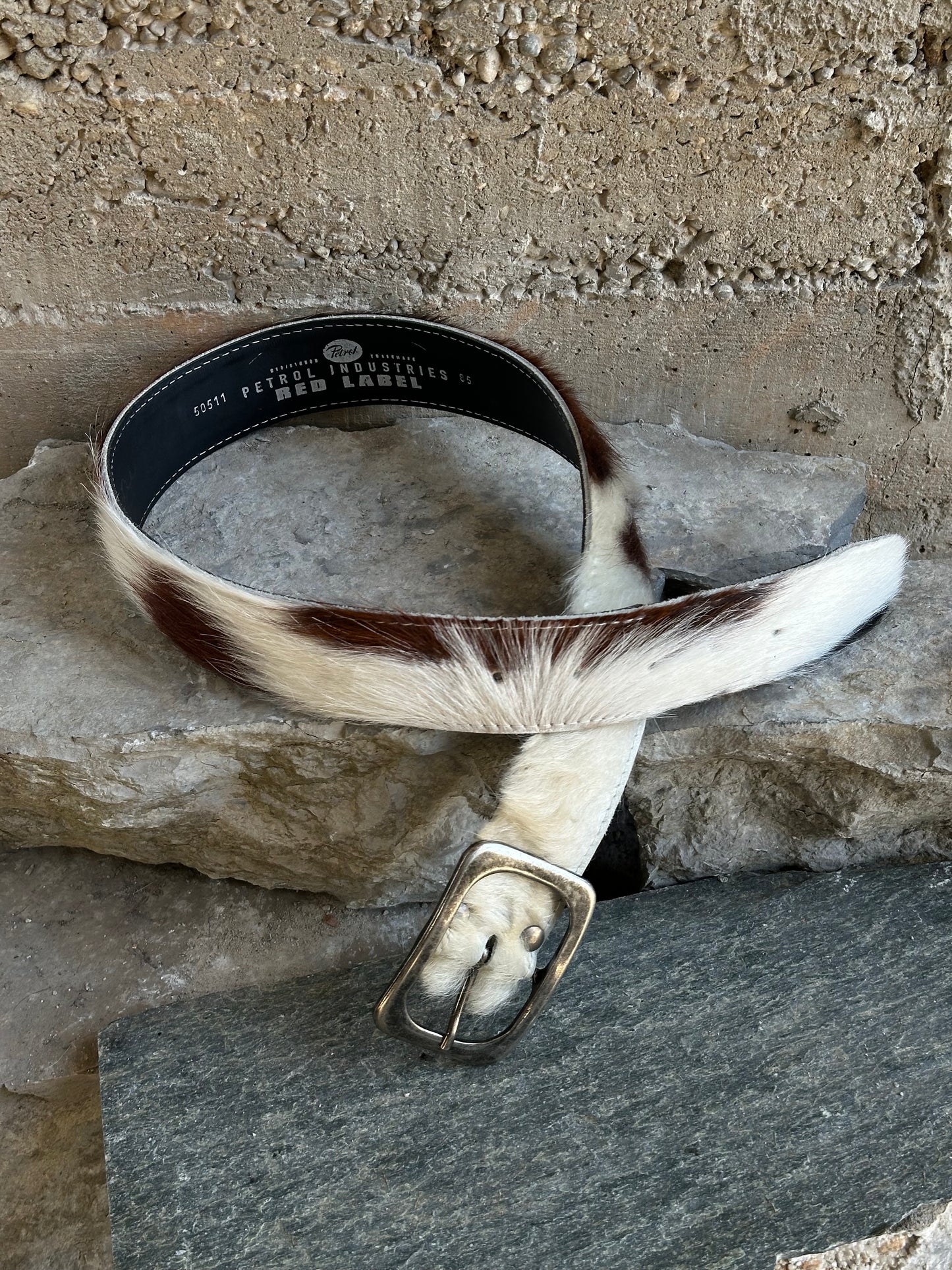 COWHIDE BELT