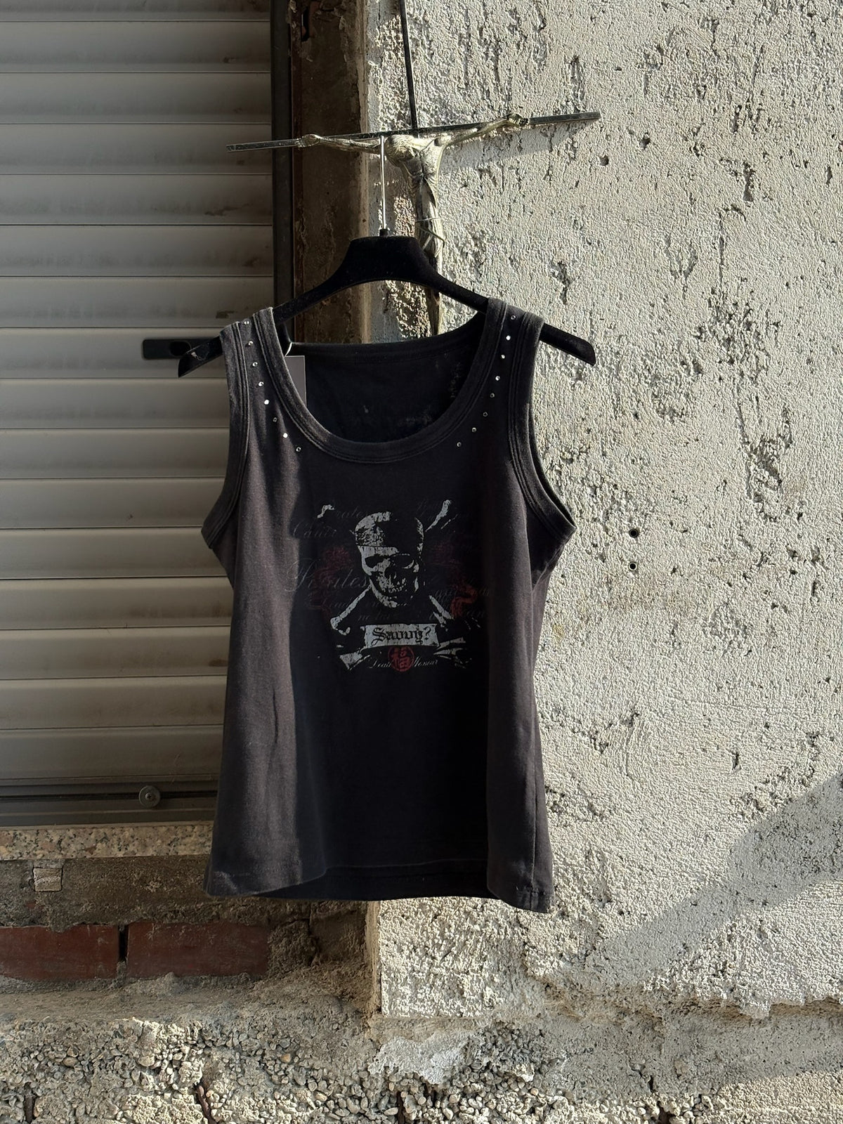PIRATES OF CARIBBEAN TANK TOP