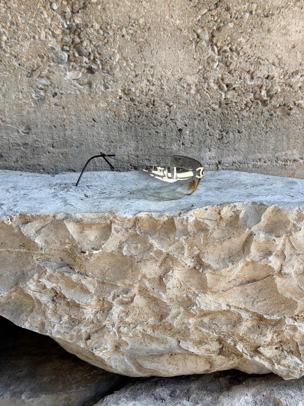 CHANEL FOLDING GLASSES