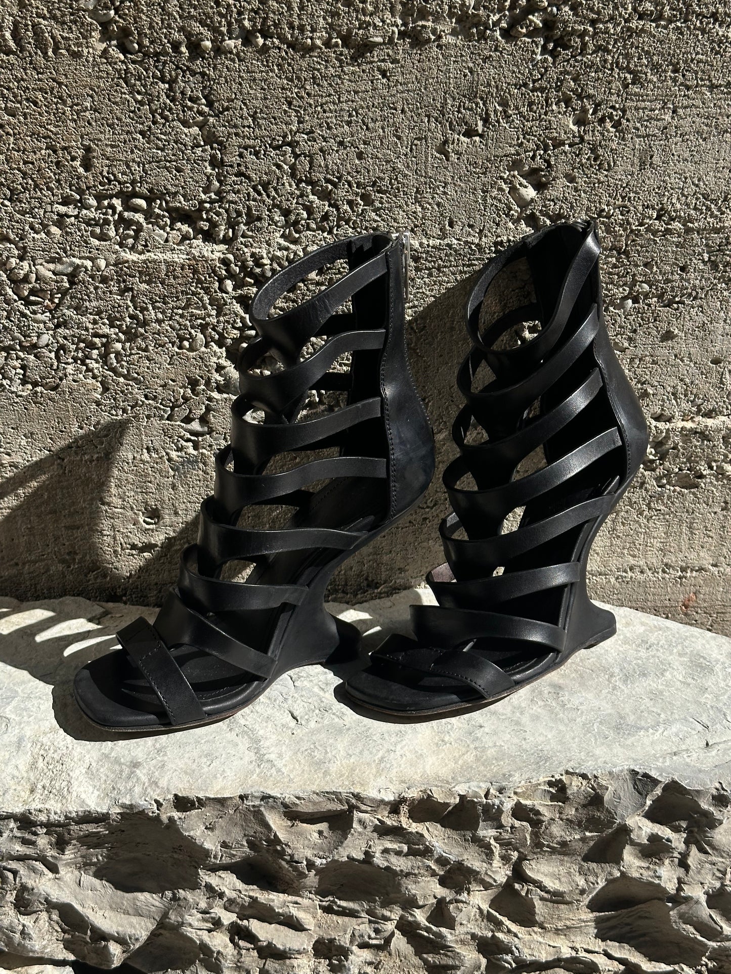 RICK OWENS NAUTILUS CANTILEVERED GLADIATOR WEDGE LEATHER SANDALS