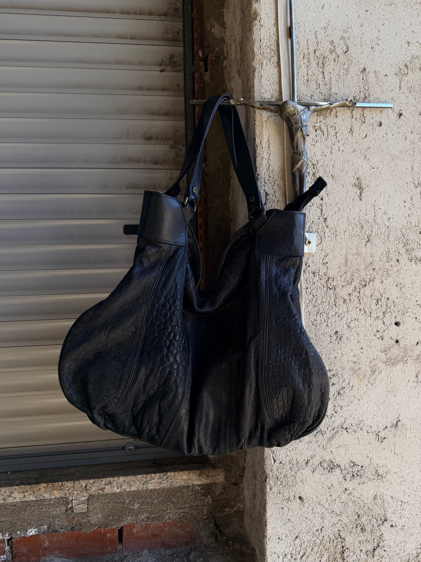 SLOUCHY LEATHER BAG