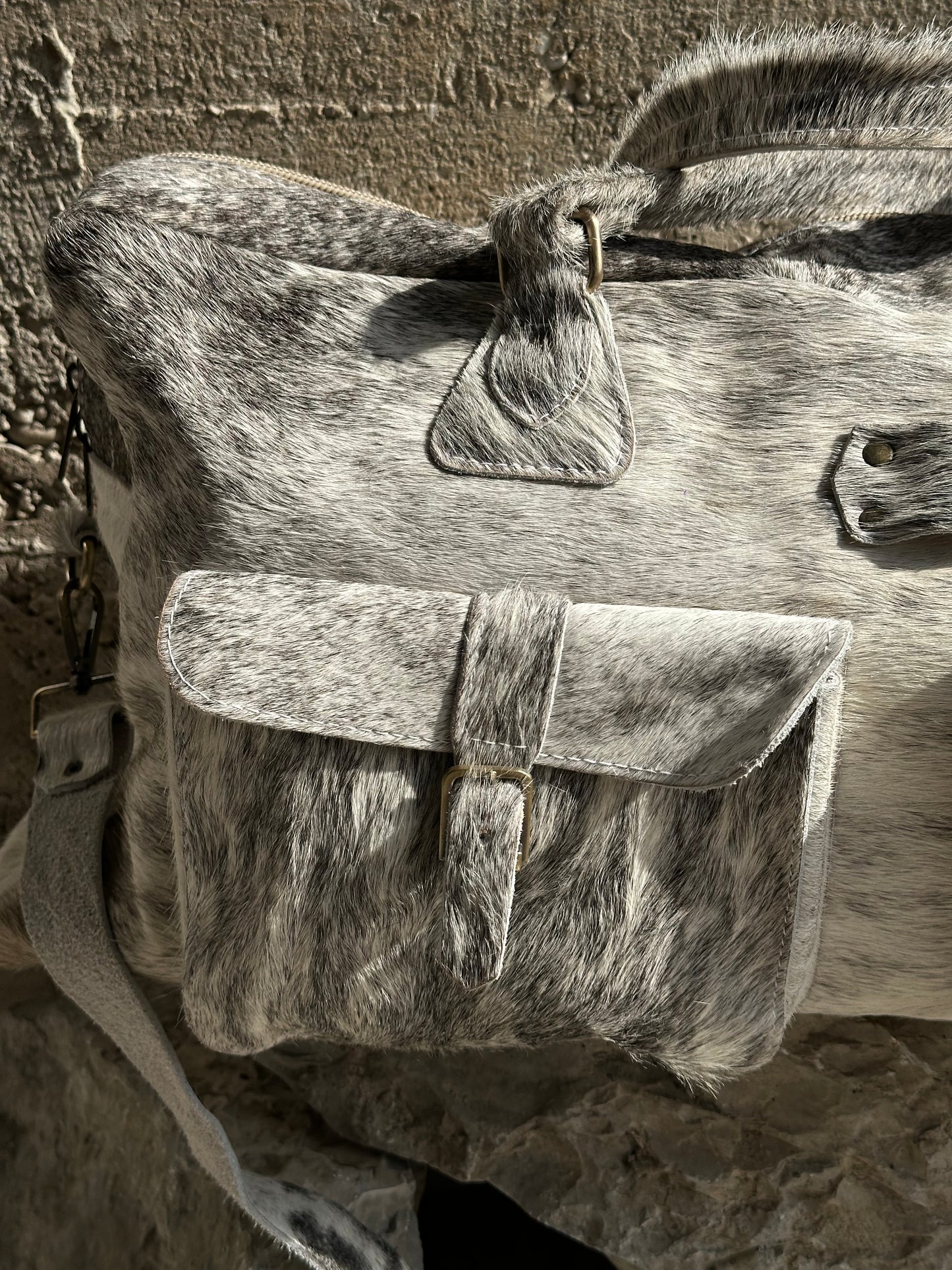 HANDMADE WHITE & GREY PONYHAIR TRAVEL BAG