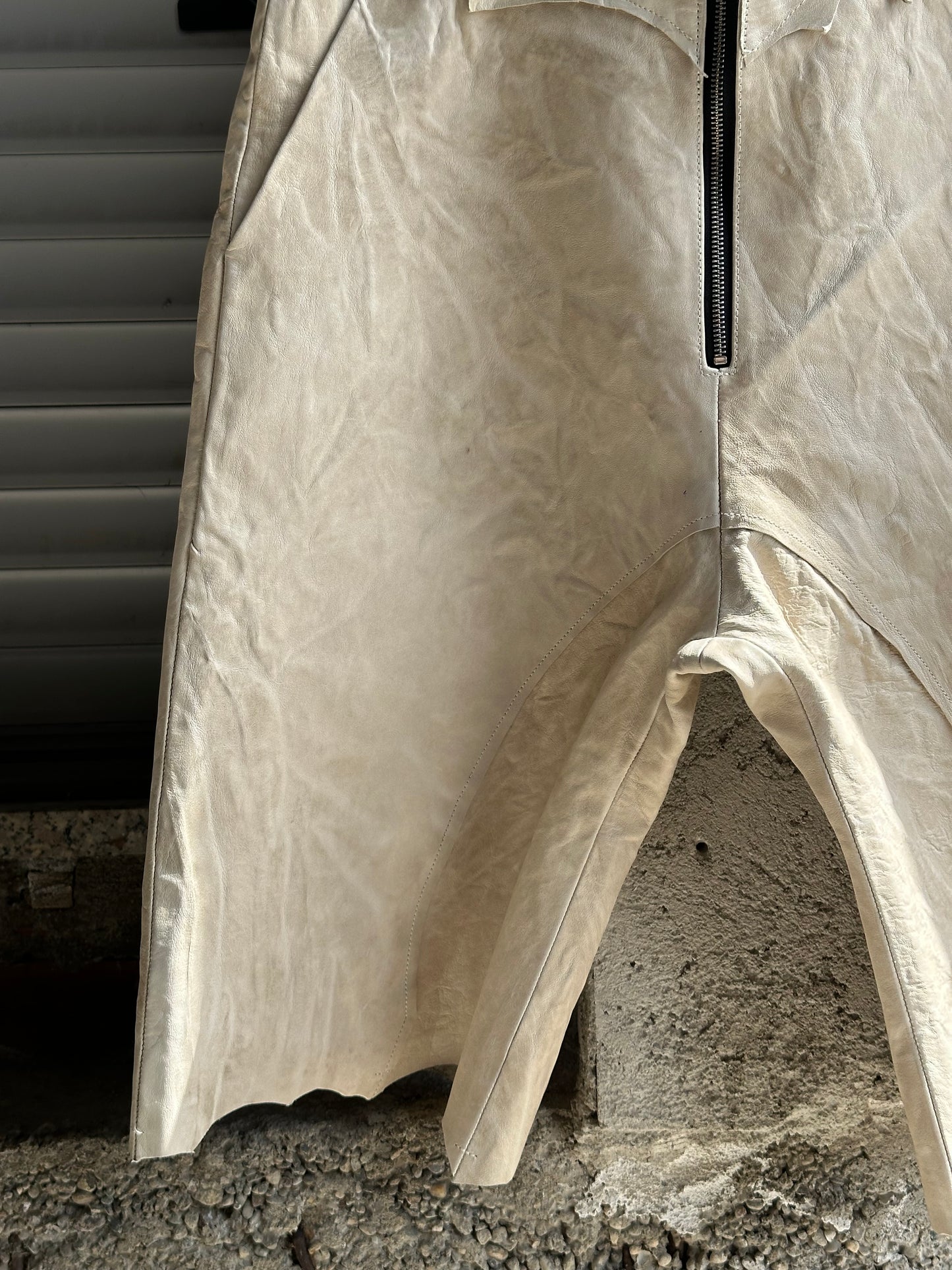 ALEKSANDER CECCO MONUMENTUS LUX TIBIA CUT PANTS