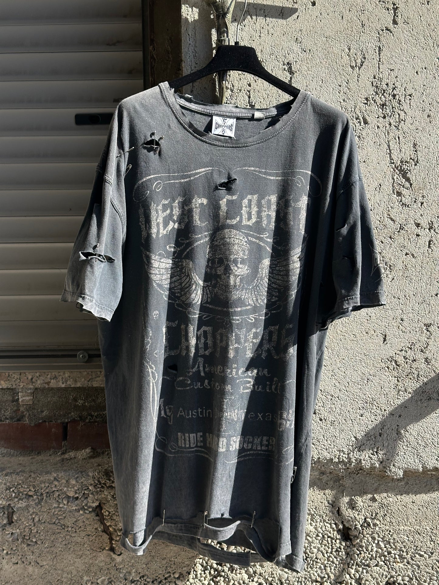 WEST COAST CHOPPERS *RIDE HARD SUCKER* DISTRESSED T-SHIRT