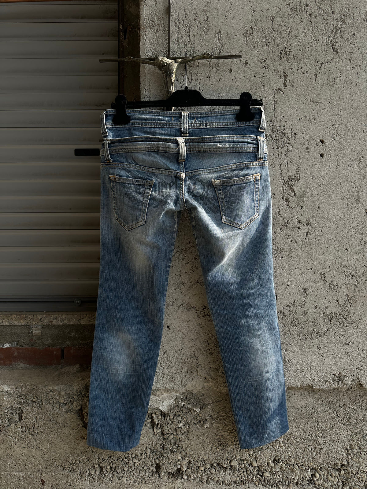 ANGEL & DEVIL DOUBLE WAISTED DENIM PANTS