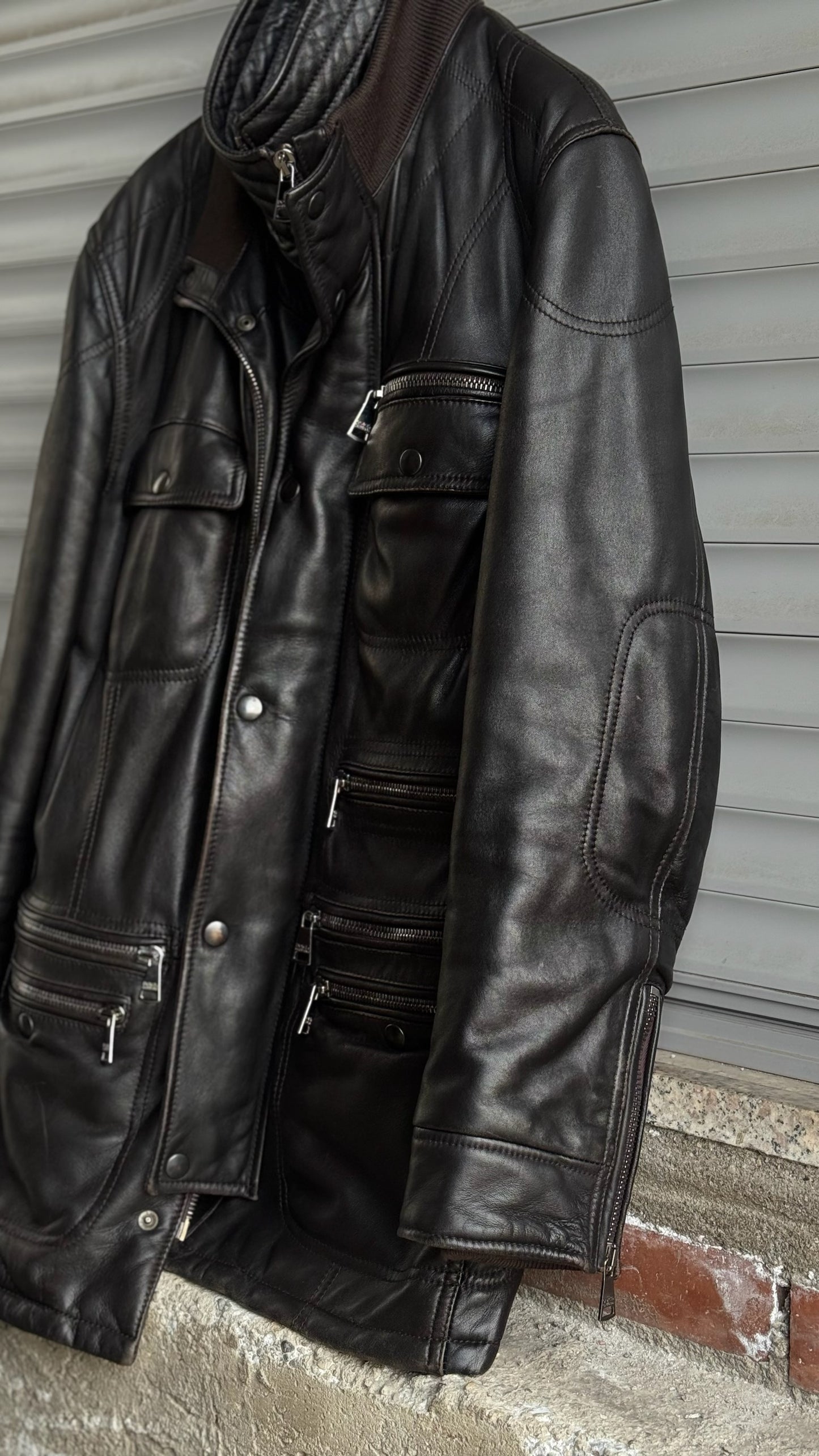 DOLCE & GABBANA ZIPPED LEATHER COAT