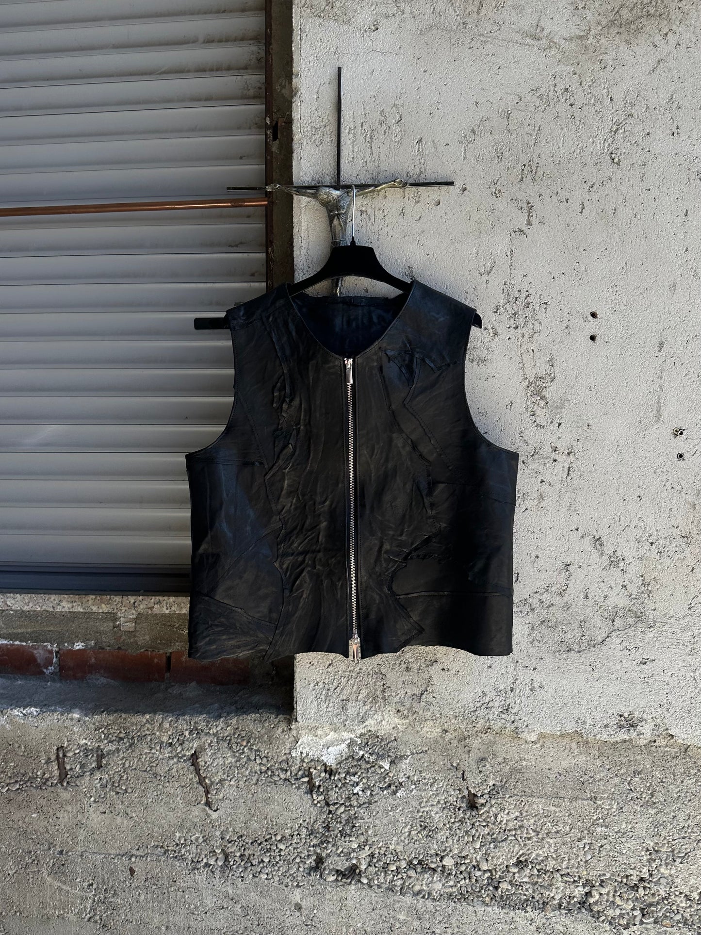 ALEKSANDER CECCO TENEBRAE MONUMENTUS SCRAPS LEATHER VEST