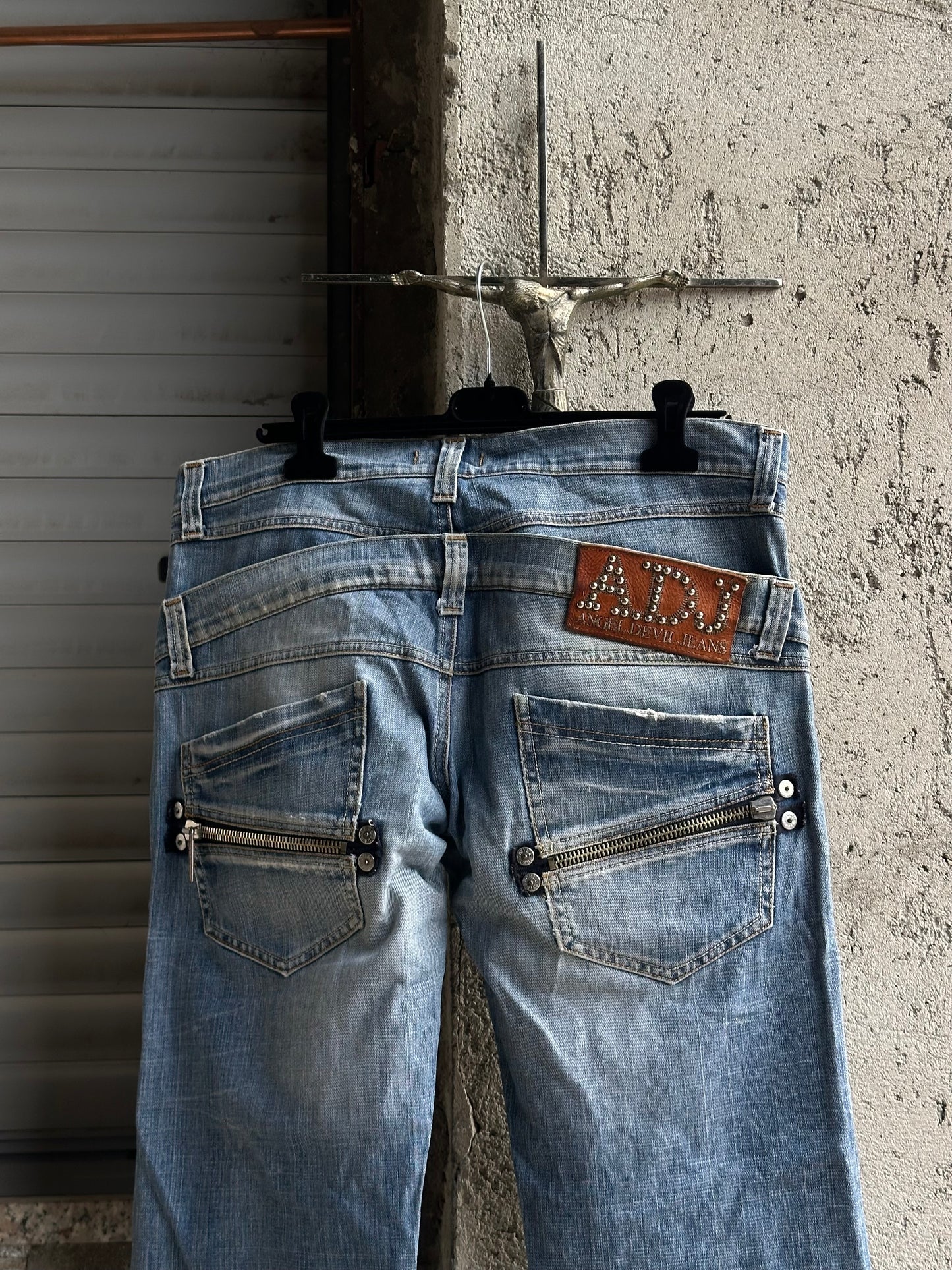 ANGEL & DEVIL DOUBLE WAISTED BAGGY JEANS