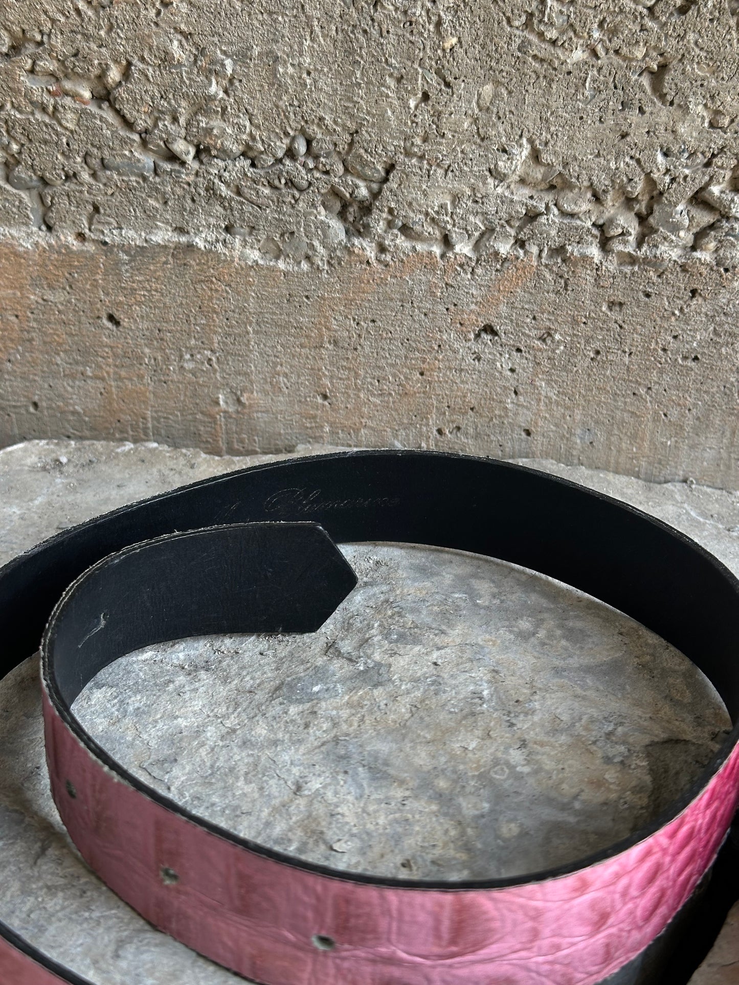 BLUMARINE PINK CROCODILE LEATHER BELT