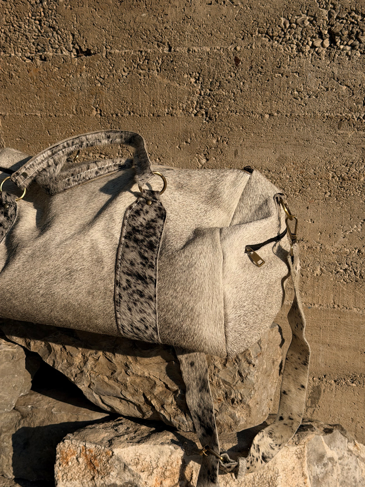 COWHIDE TRAVEL BAG