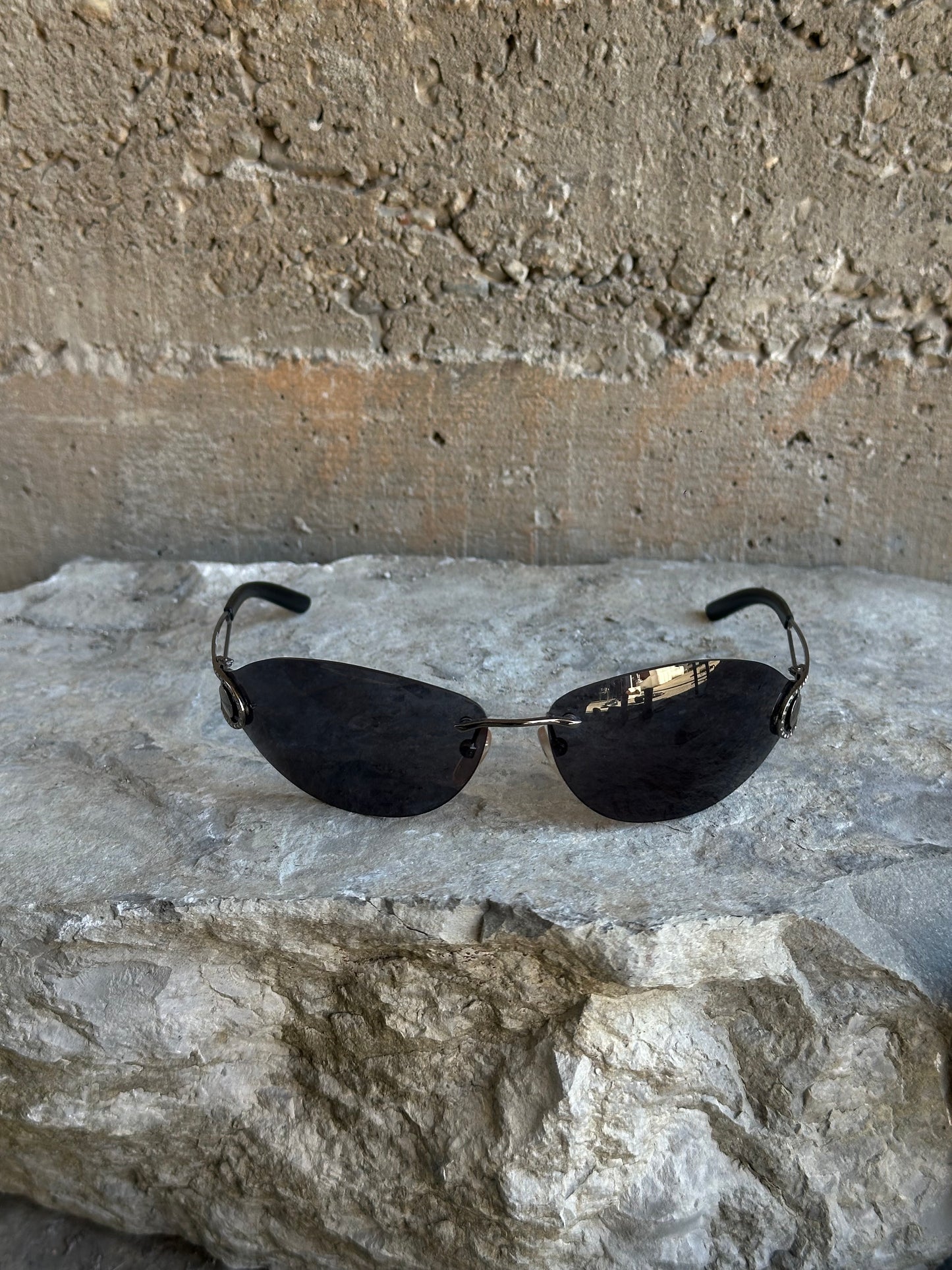 GIVENCHY BLACK RHINESTONES SUNGLASSES