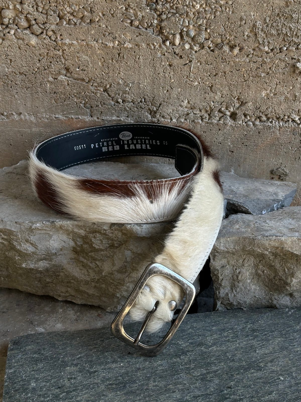 COWHIDE BELT
