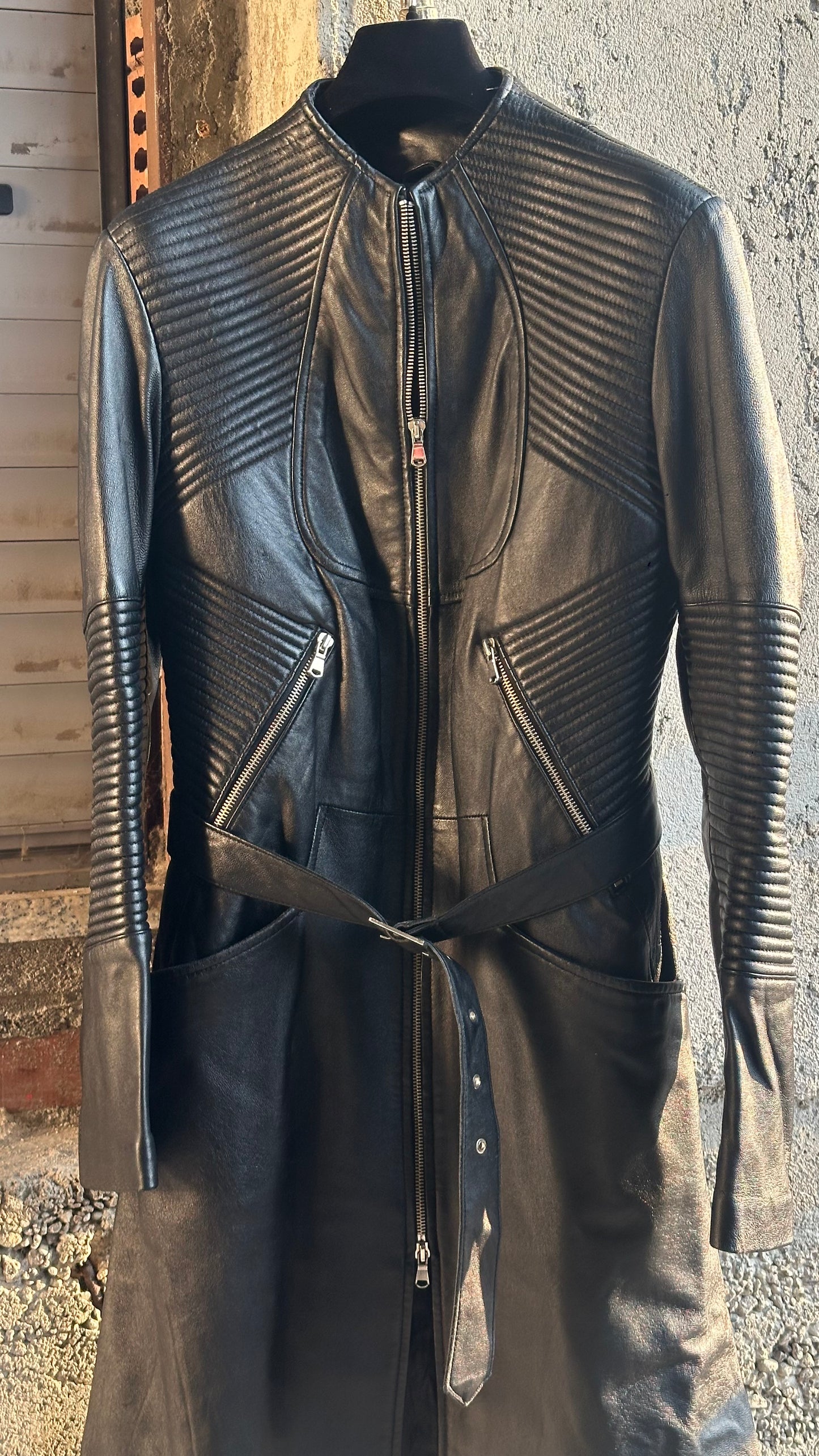 BLACK LEATHER MOTOR TRENCH COAT