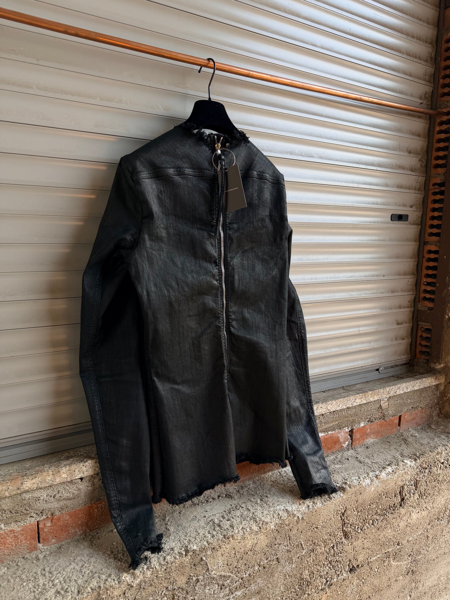 RICK OWENS WAXED BACK ZIPPED LONG SLEEVES