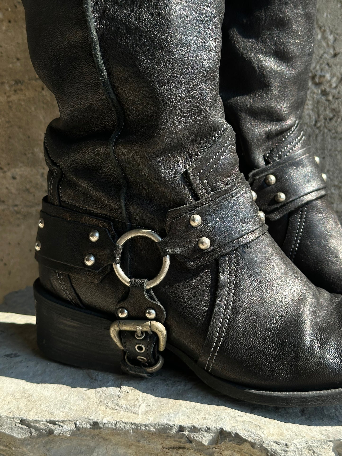 TEXAN HARNESS SLOUCHY WASHED LEATHER BOOTS
