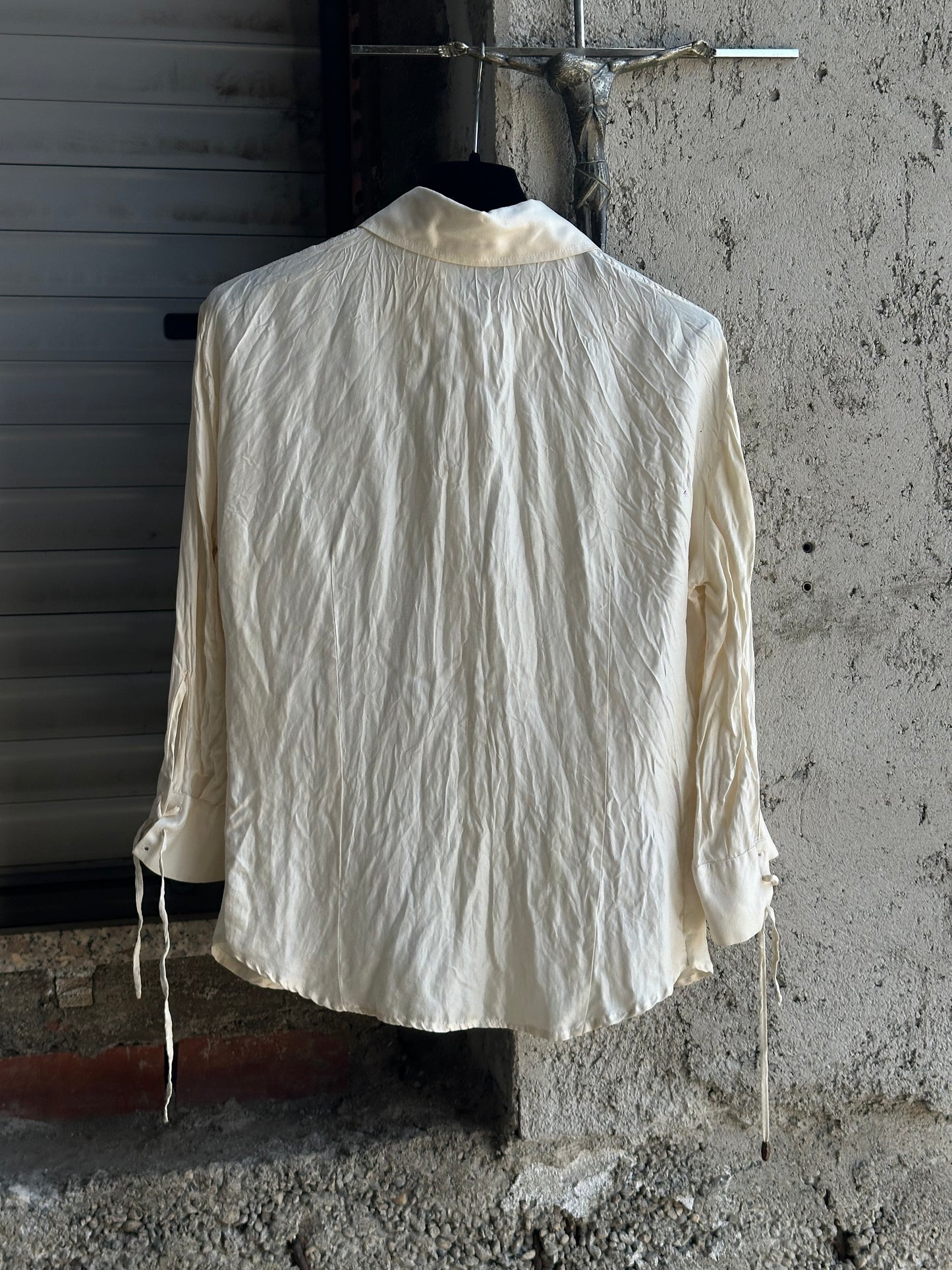ROBERTO CAVALLI PLISSÈ CREAM SHIRT