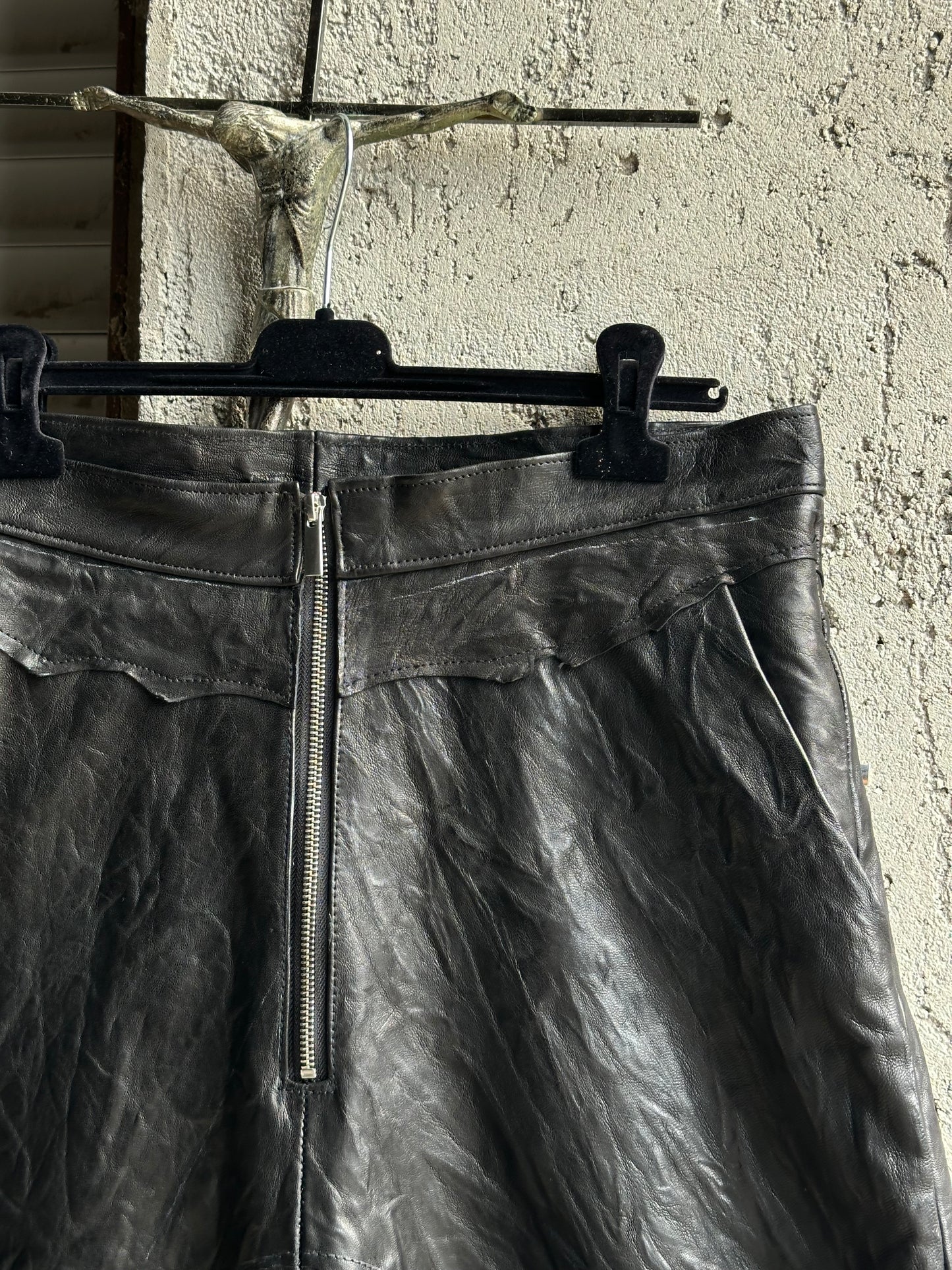 ALEKSANDER CECCO MONUMENTUS TENEBRAE TIBIA CUT PANTS