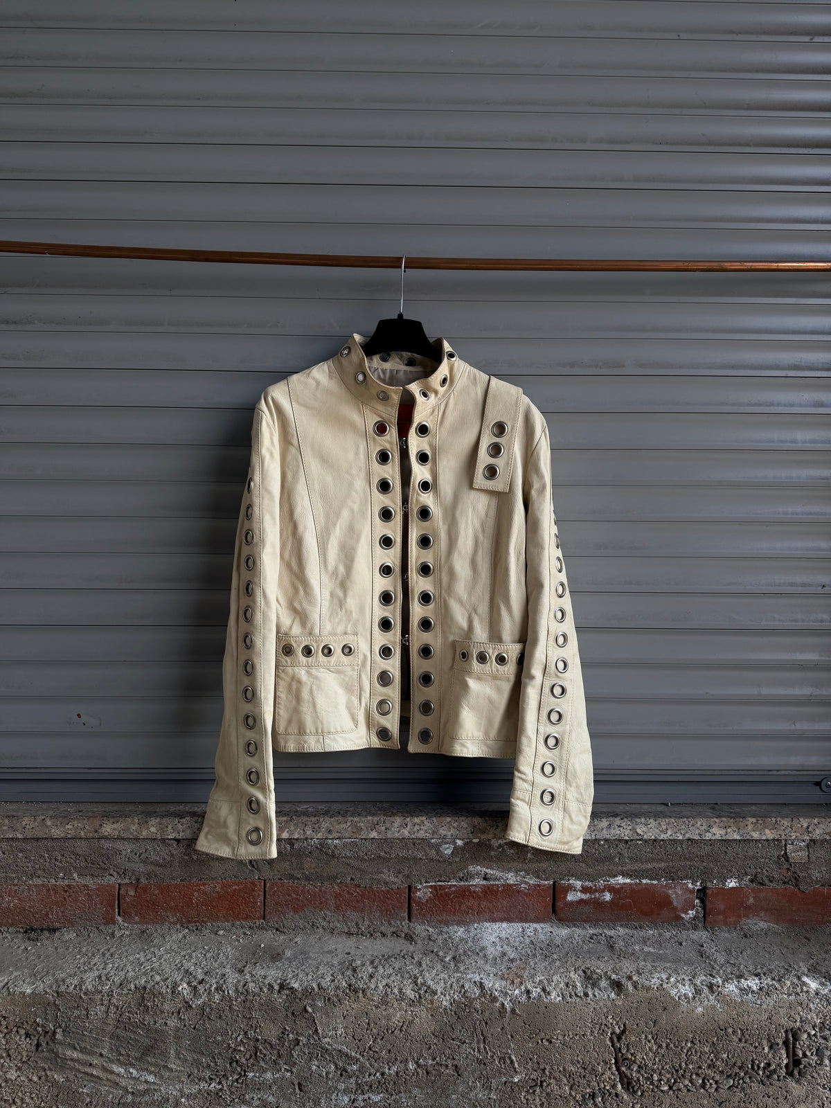 EYELETS IVORY LEATHER JACKET